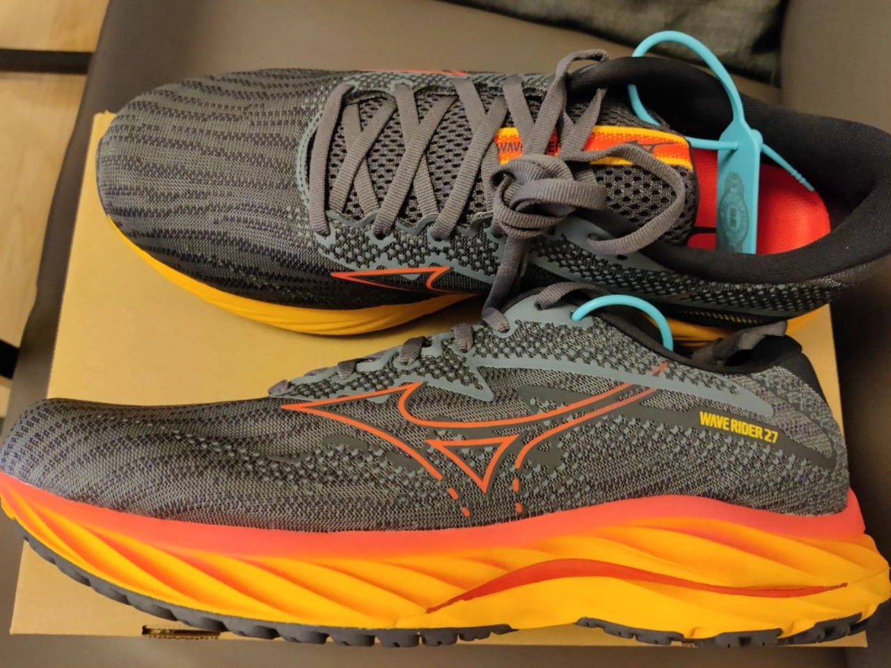 custom review-Mizuno Wave Rider 27 Противоскользящие и Устойчивые к Износу Поддержка Низкий Топ Беговые кроссовки Мужские Серый Оранжевый