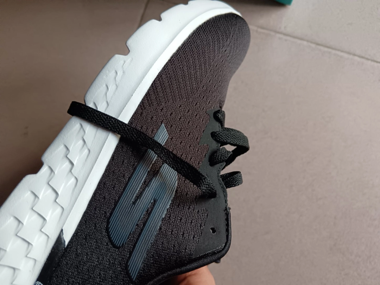 custom review-Skechers Go Run 400 Low Топ Повседневные Беговые кроссовки Мужские Черные Белые