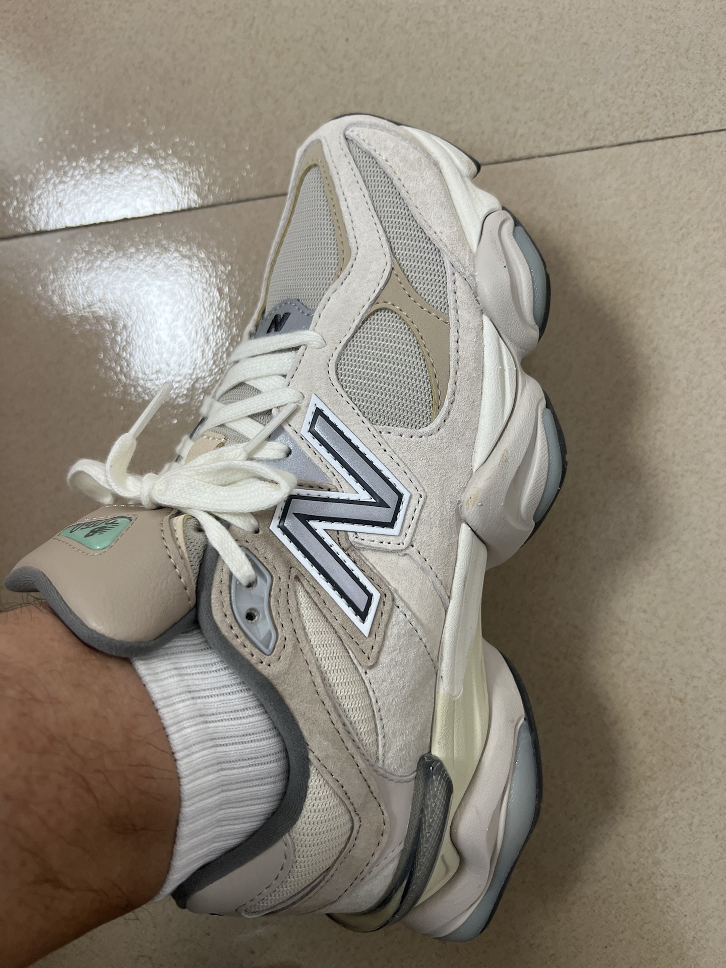 custom review-New Balance 9060 Sea Salt