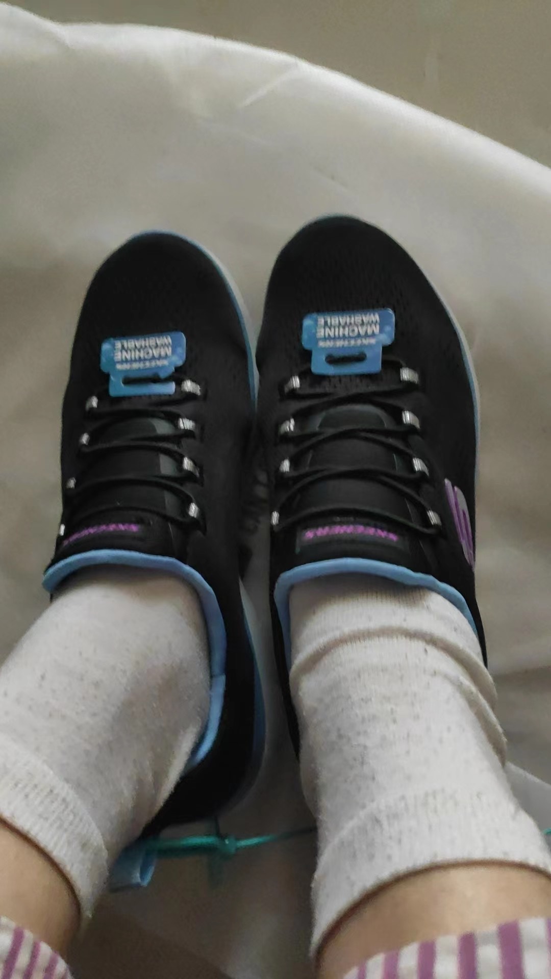 custom review-Skechers Summits Устойчивая к истиранию Низкая Повседневная Обувь Женская Черная Синяя