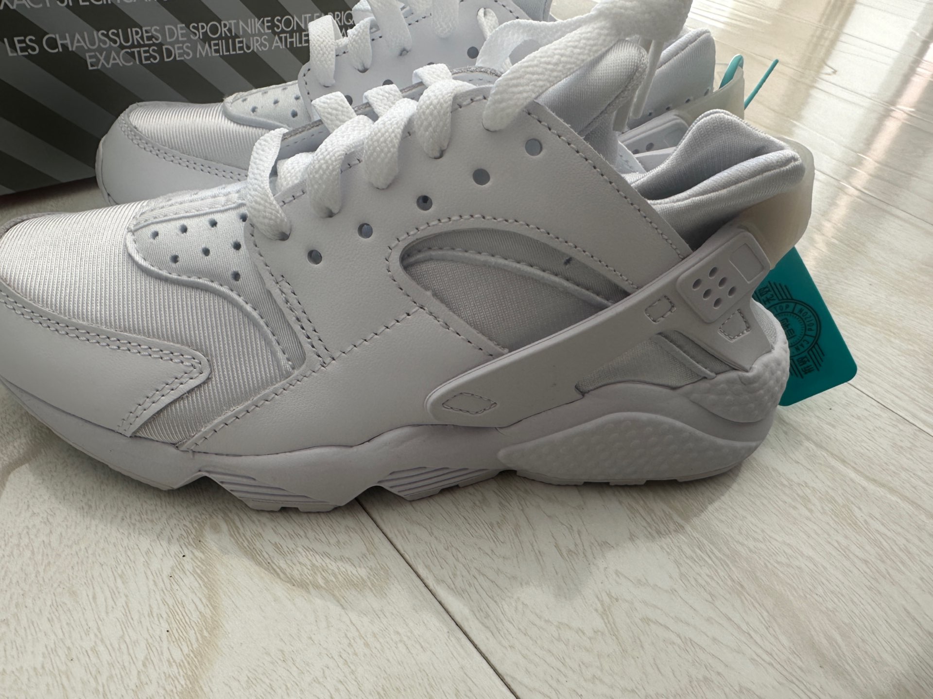 custom review-Nike Air Huarache Low Топ Повседневный Городской Коммутирование Беговые кроссовки Женские Белые