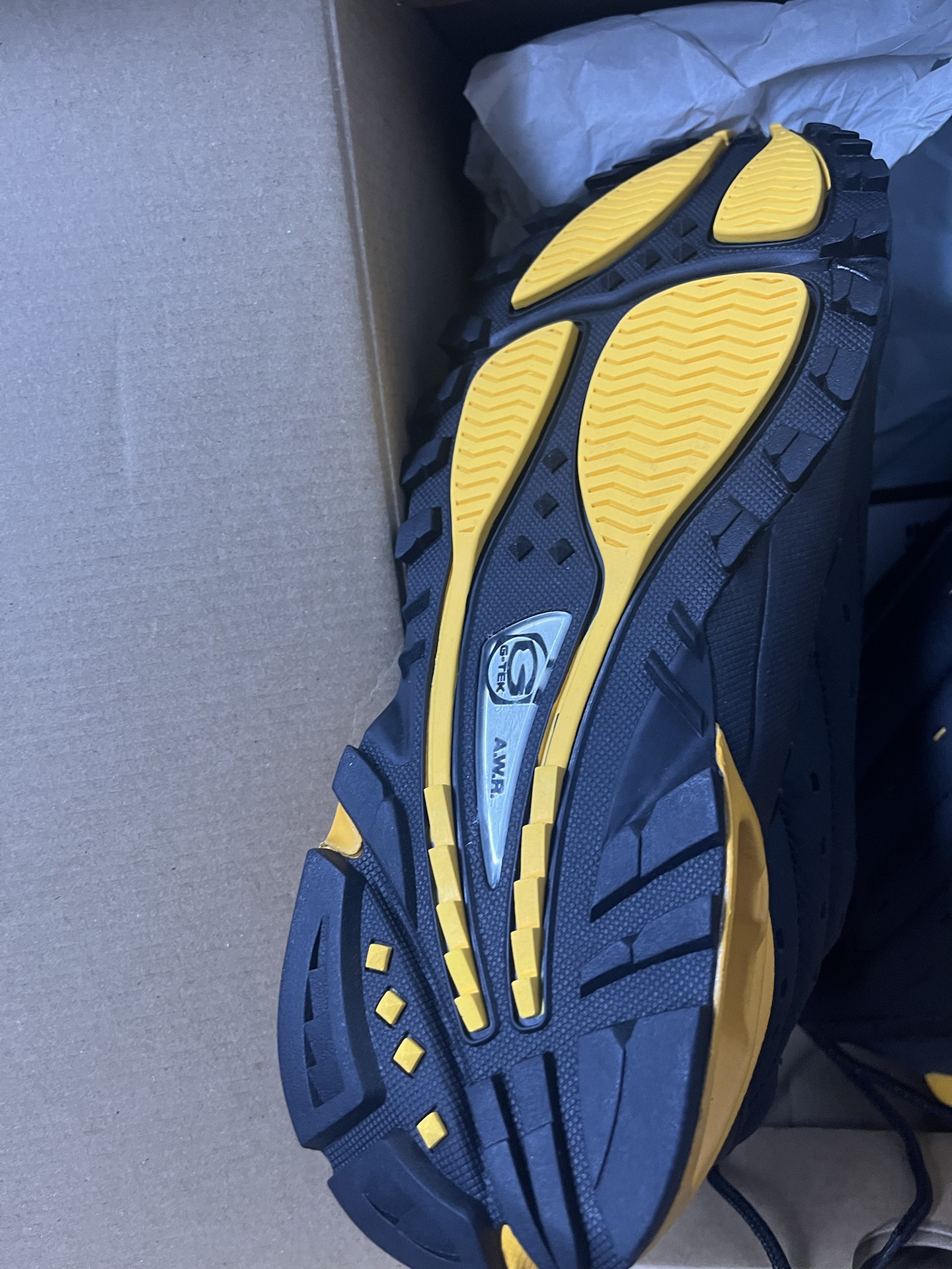 custom review-Nocta x Nike Hot Step Air Terra 'Черный Университетский Золотой' Низкий Топ Повседневная Обувь Унисекс Черный Золотой