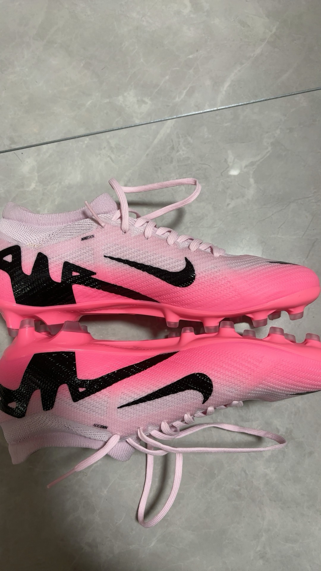 custom review-Nike Air Zoom Vapor 15 AG Искусственная трава Искусственные шипы Футбольные бутсы Мужские Розовый Черный