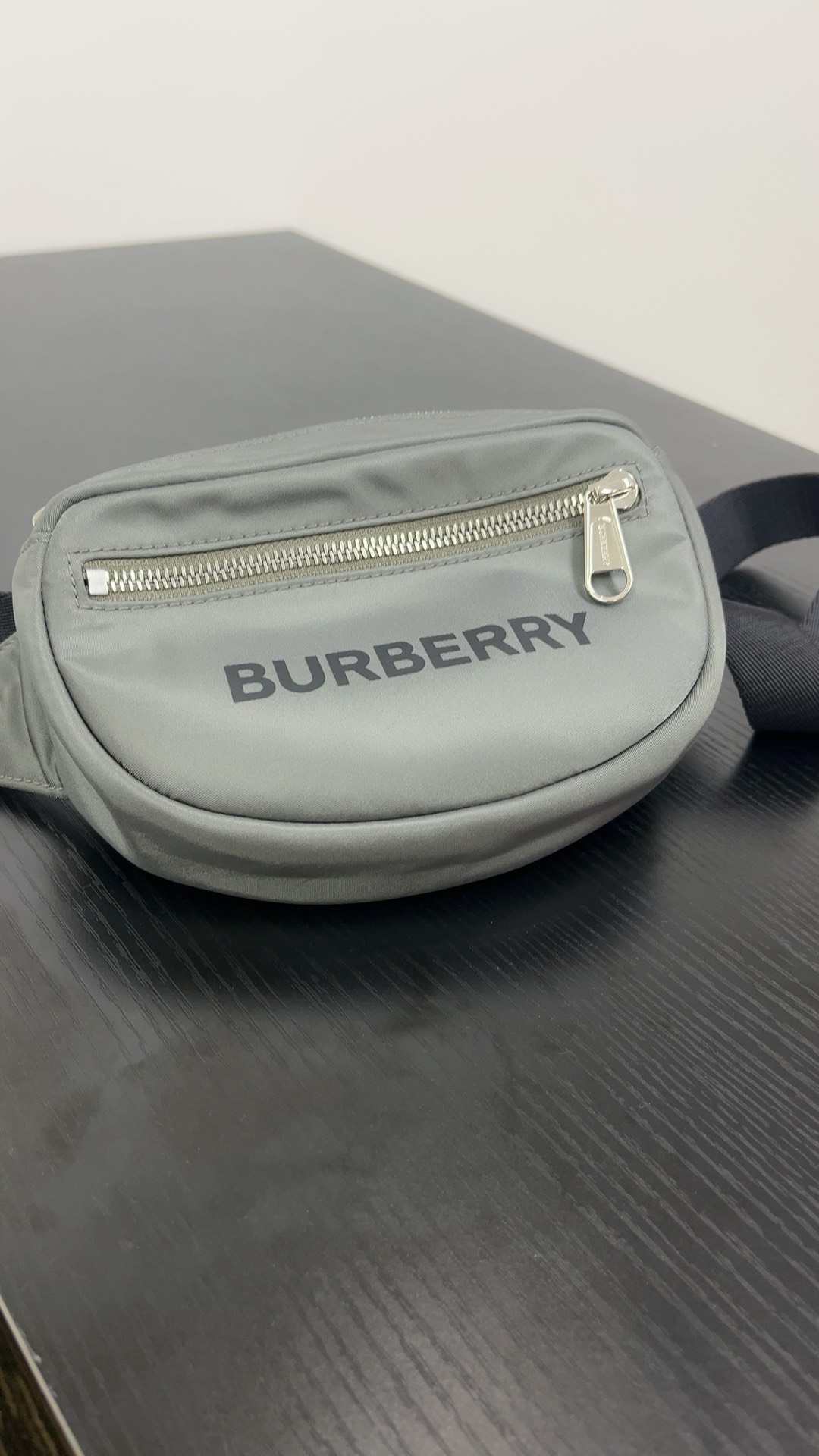 custom review-Burberry Нейлоновая сумка через плечо поясная сумка стандартная (стандартная) унисекс серый