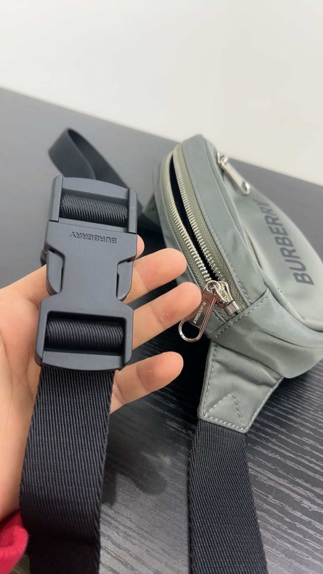 custom review-Burberry Нейлоновая сумка через плечо поясная сумка стандартная (стандартная) унисекс серый