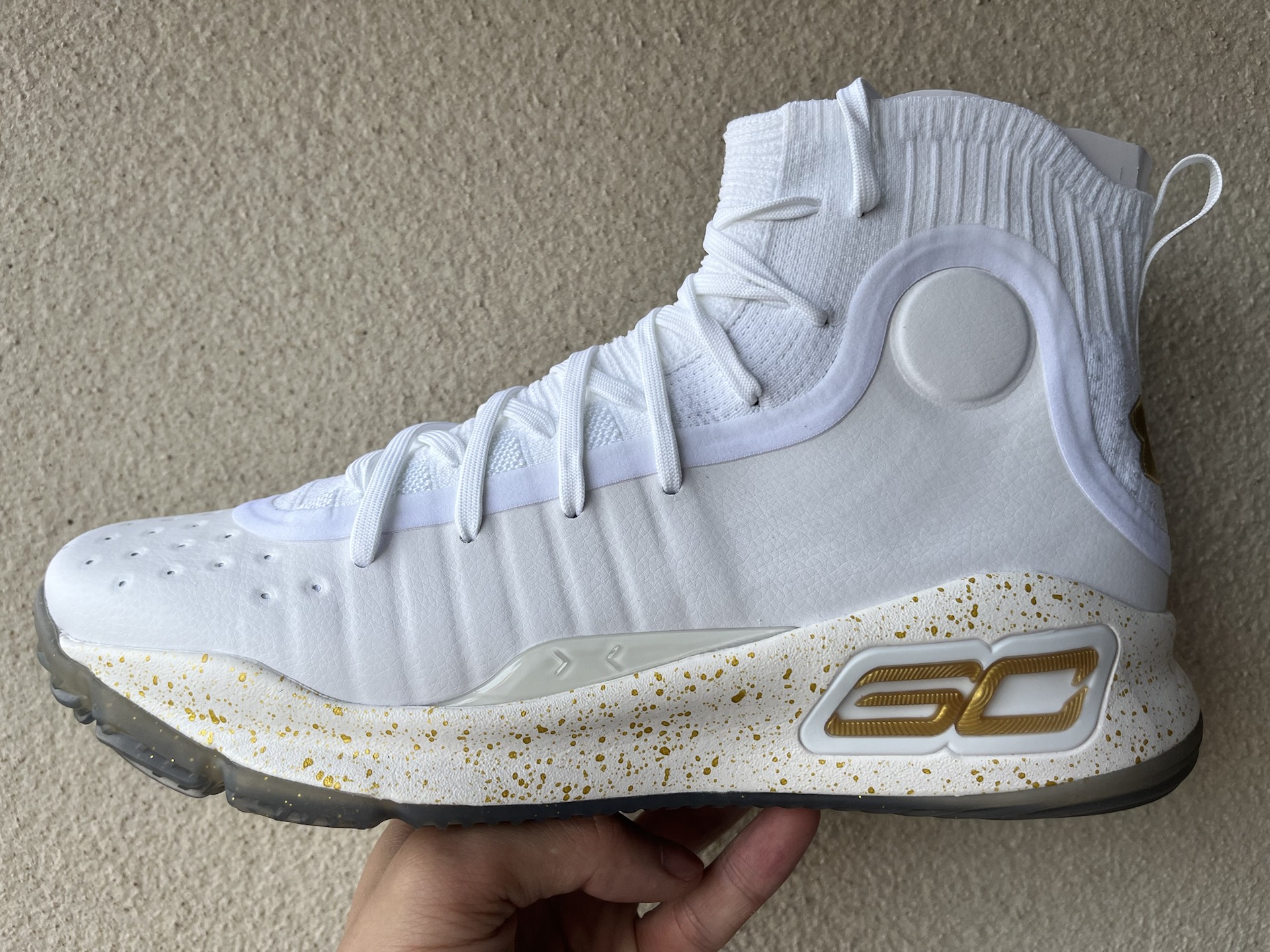 Under Armour Curry 4 Retro White Gold White US M 10 - POIZON