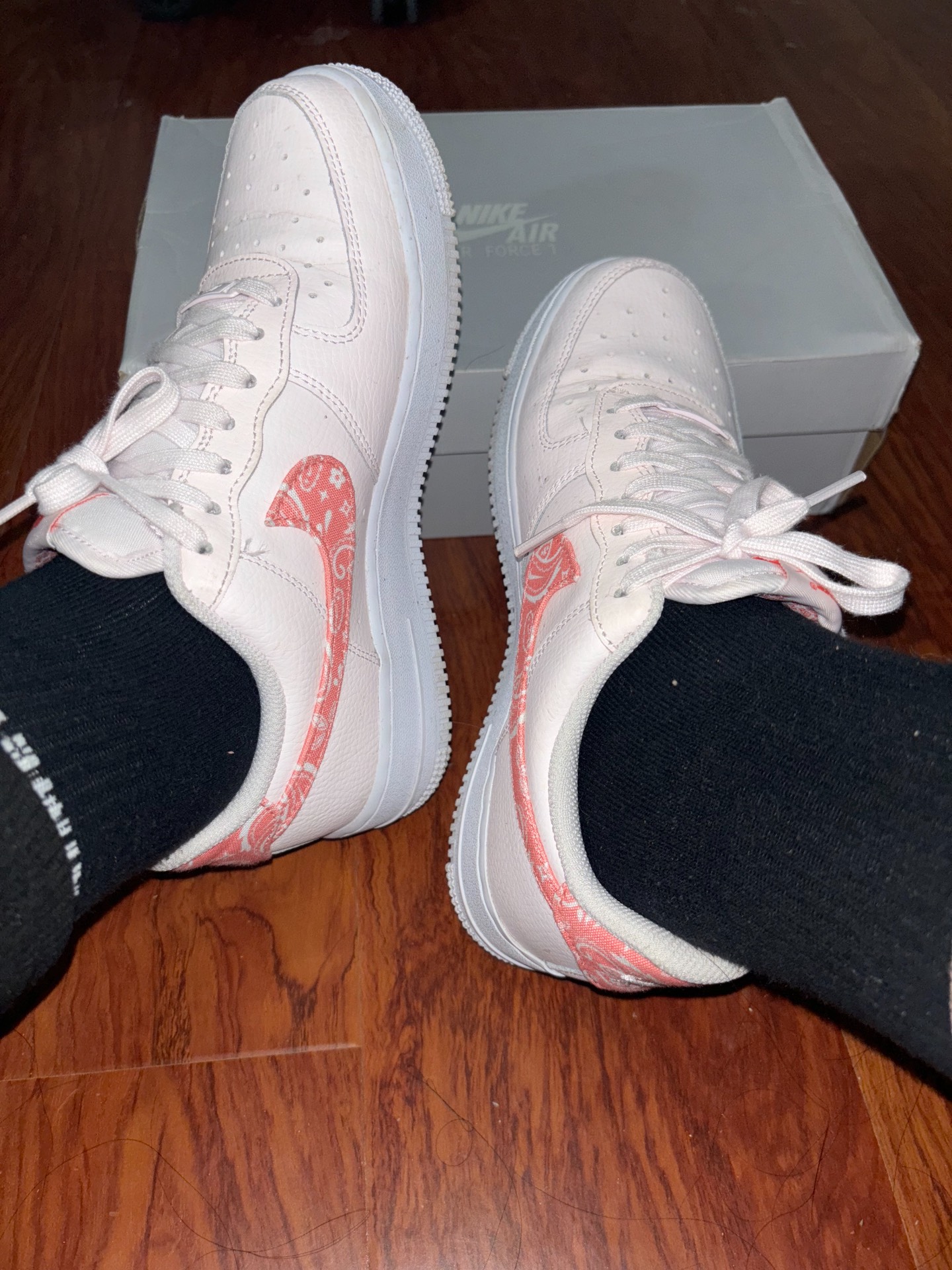 custom review-Nike Air Force 1 'Розовый Пейсли' Низкие Кроссовки для скейтбординга Женские Белые Розовые