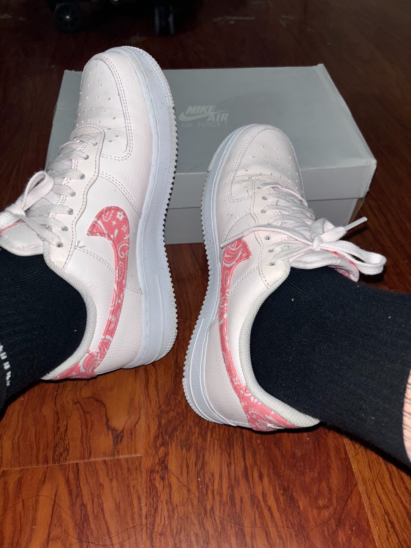custom review-Nike Air Force 1 'Розовый Пейсли' Низкие Кроссовки для скейтбординга Женские Белые Розовые