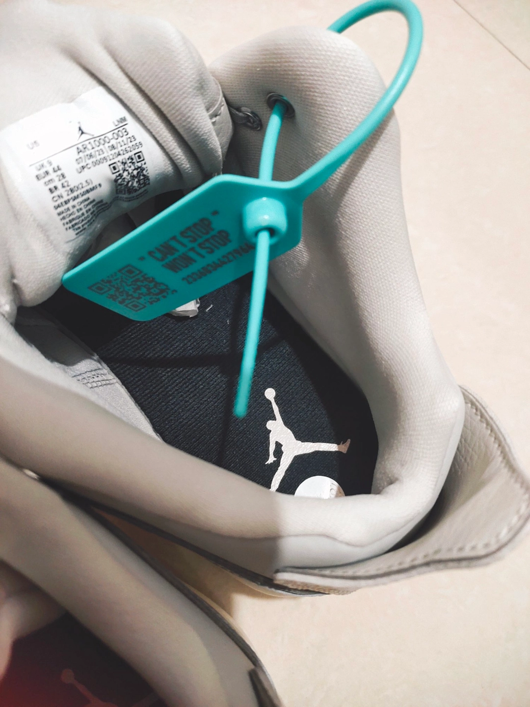 custom review-Джордан Courtside 23 Устойчивый к истиранию MID Топ Винтажные баскетбольные кроссовки Мужской Серый