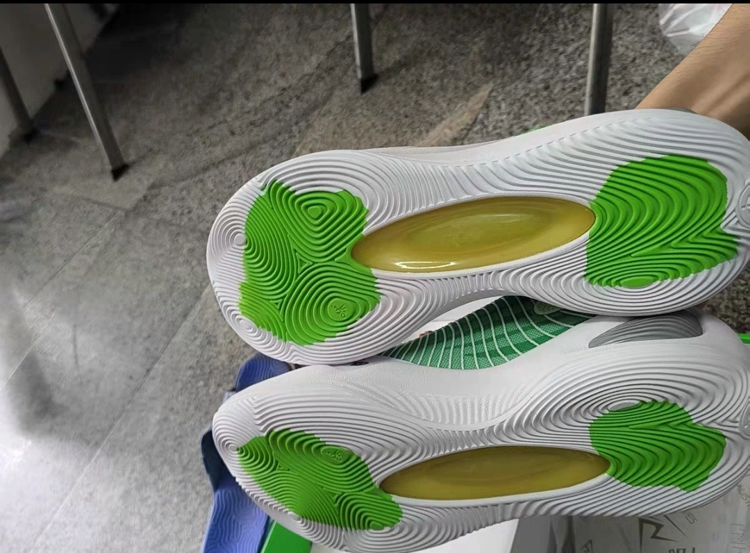 custom review-zapatillas de running neutro ritmo medio pie cavo media maratón talla 47.5
