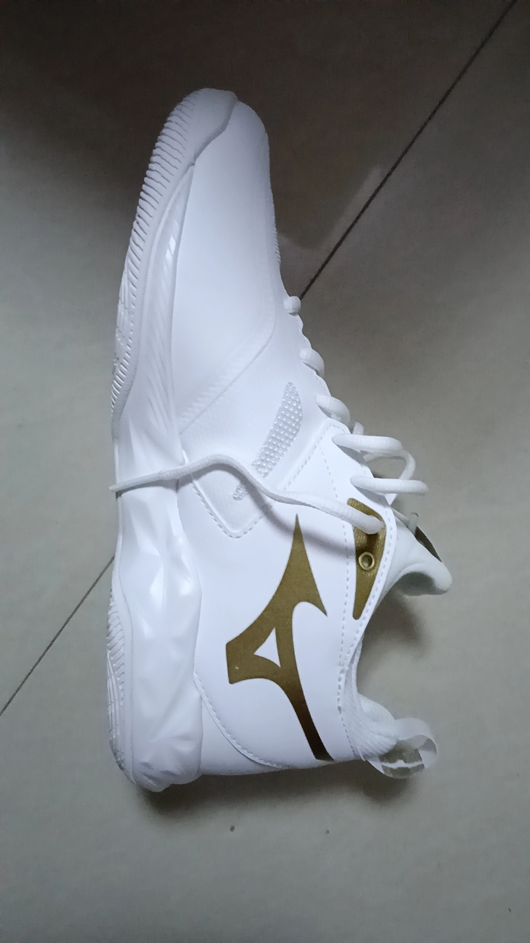 custom review-Mizuno Wave Dimension Амортизирующие шоки противоскользящие устойчивые к истиранию низкий топ кроссовки для тренировок унисекс белый золото