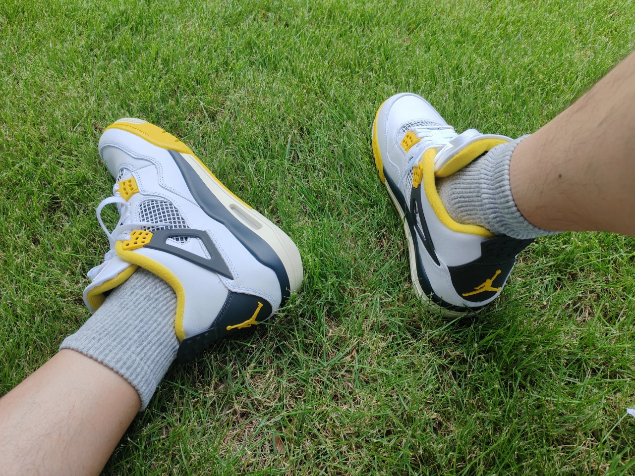 custom review-Jordan Air Джордан 4 'Vivid Сера' MID Топ Винтажные баскетбольные кроссовки Женские Белые Апельсиновые