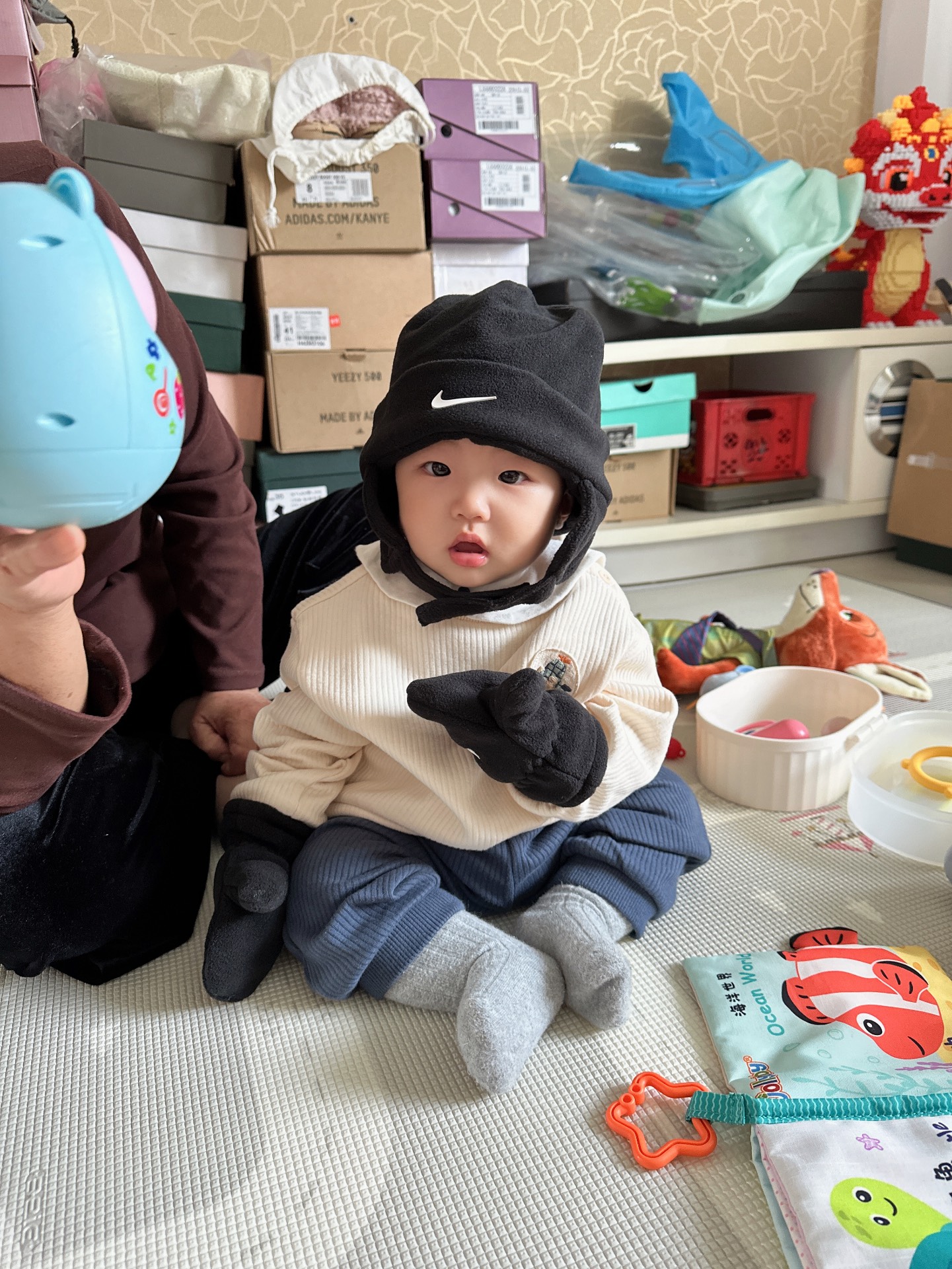 custom review-Nike Полиэстеровые трикотажные перчатки для детей