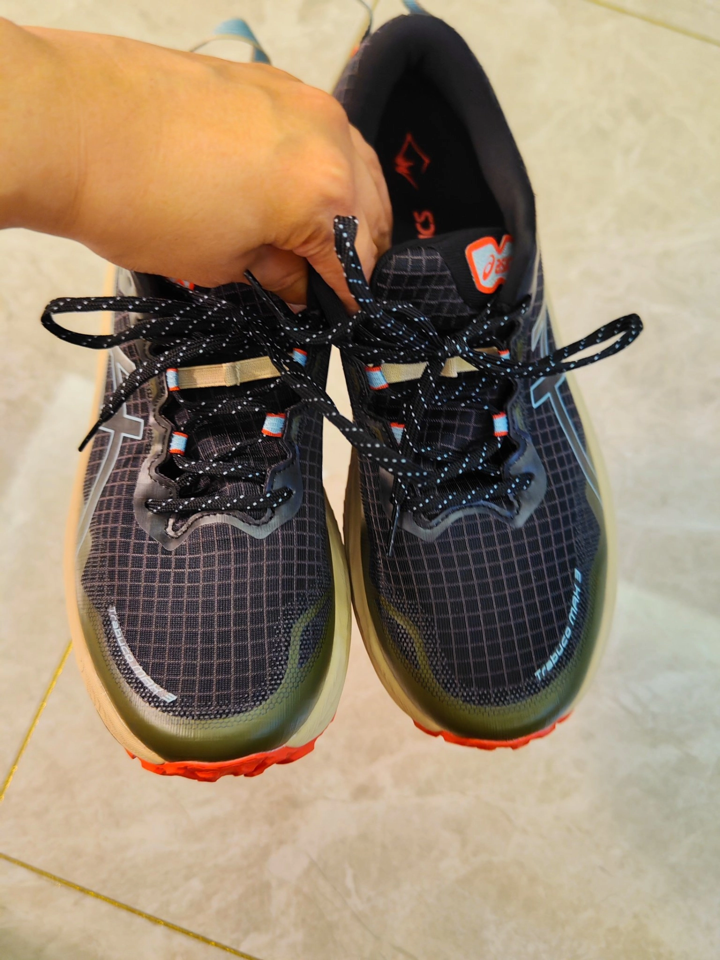 custom review-ASICS Гель Trabuco Max 3 Устойчивый к истиранию Низкие кроссовки для бега по пересеченной местности Мужские Черные