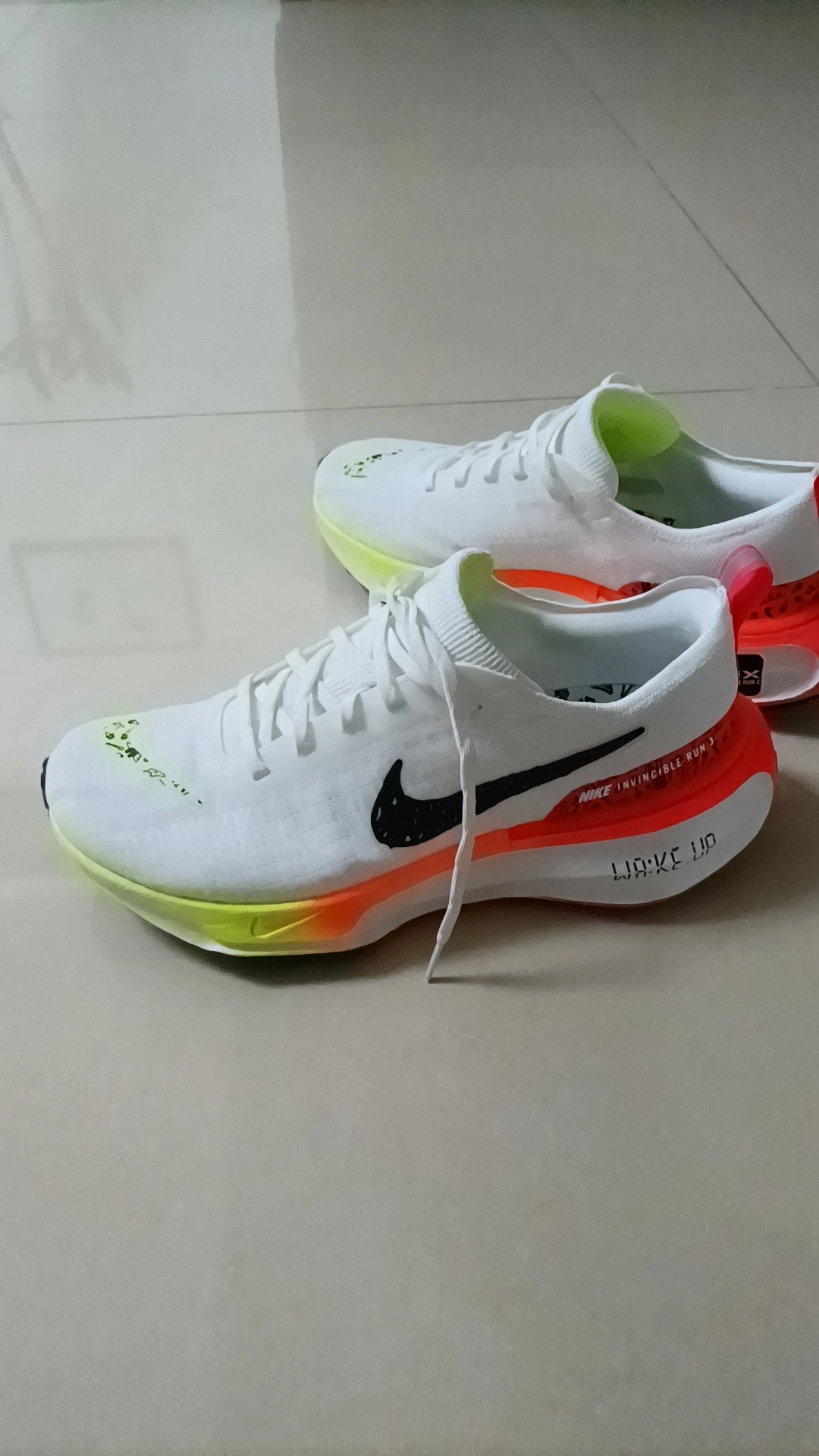 custom review-Nike Invincible 3 Амортизация Устойчивый к истиранию Дышащий Низкий Топ Повседневные Тренировочные Беговые кроссовки Мужские Белый Красный