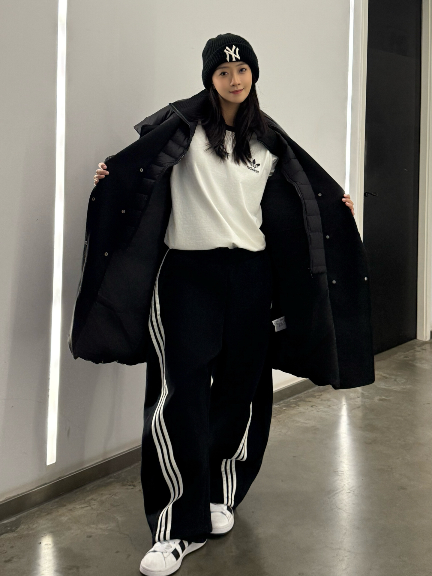 adidas裤子怎么搭配图片