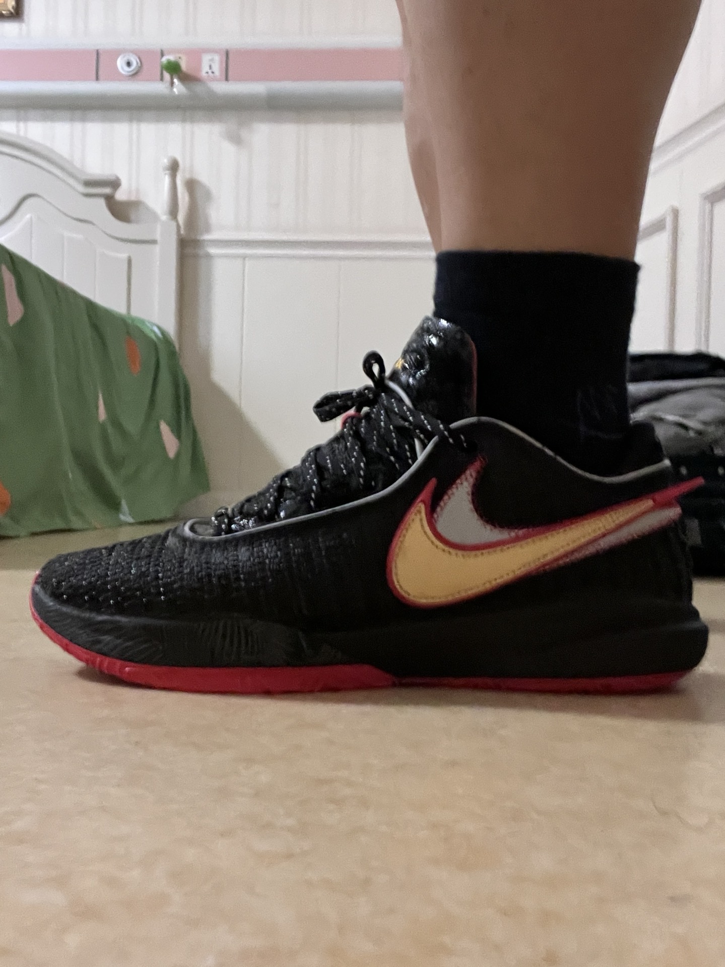 custom review-Nike LeBron 20 LeBron 20 Амортизация Противоскользящий Устойчивый к истиранию Покрытие Поддержка Низкий Топ