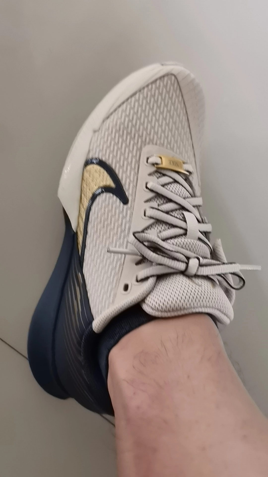 custom review-Nike Air Zoom Vapor Pro 2 Теннисные кроссовки Низкий топ Песочный Flow/Металл Золотой Грозовой синий Мужской