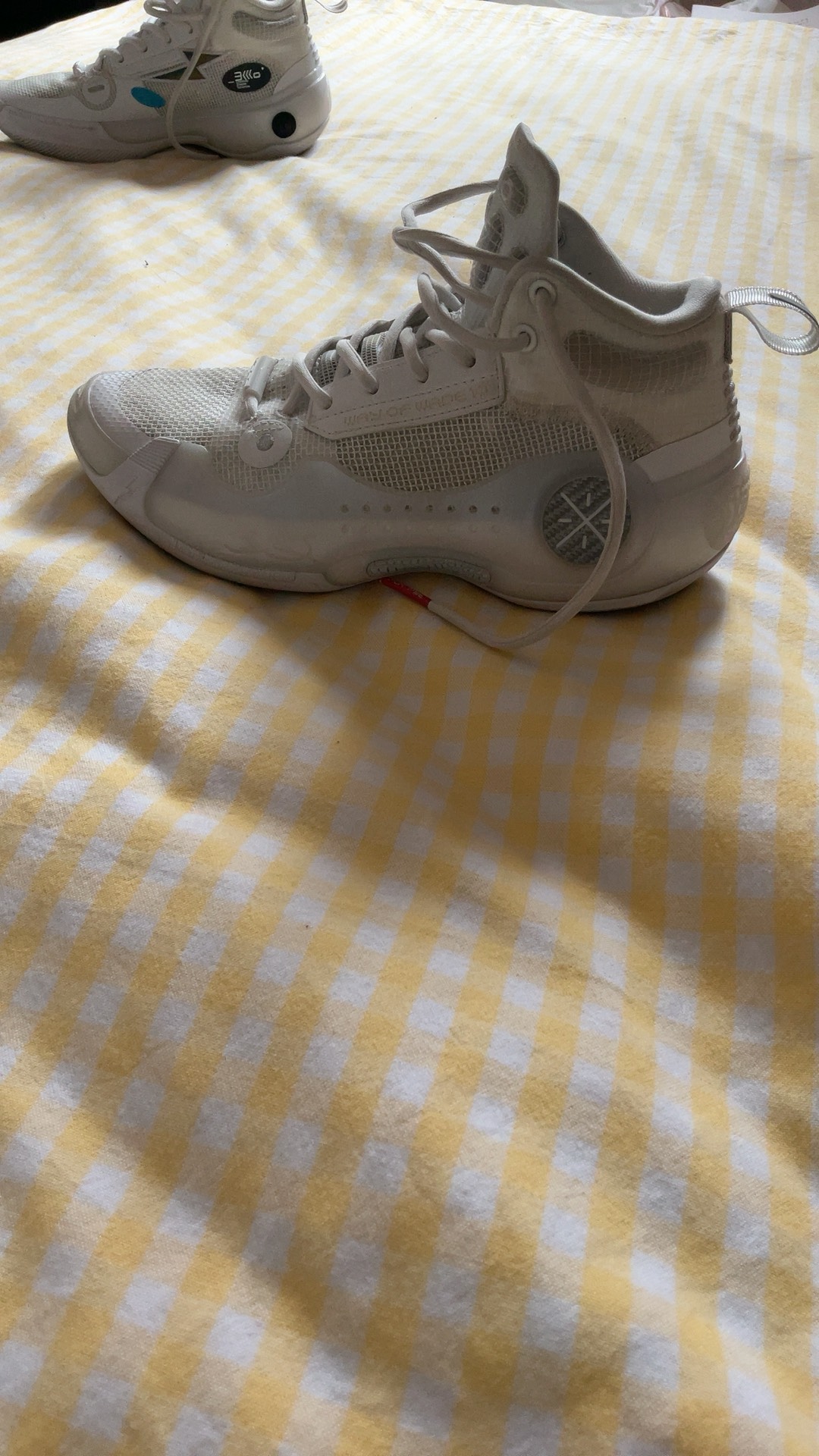 custom review-LINING WOW 10 Баскетбольные кроссовки MID Топ Мужской