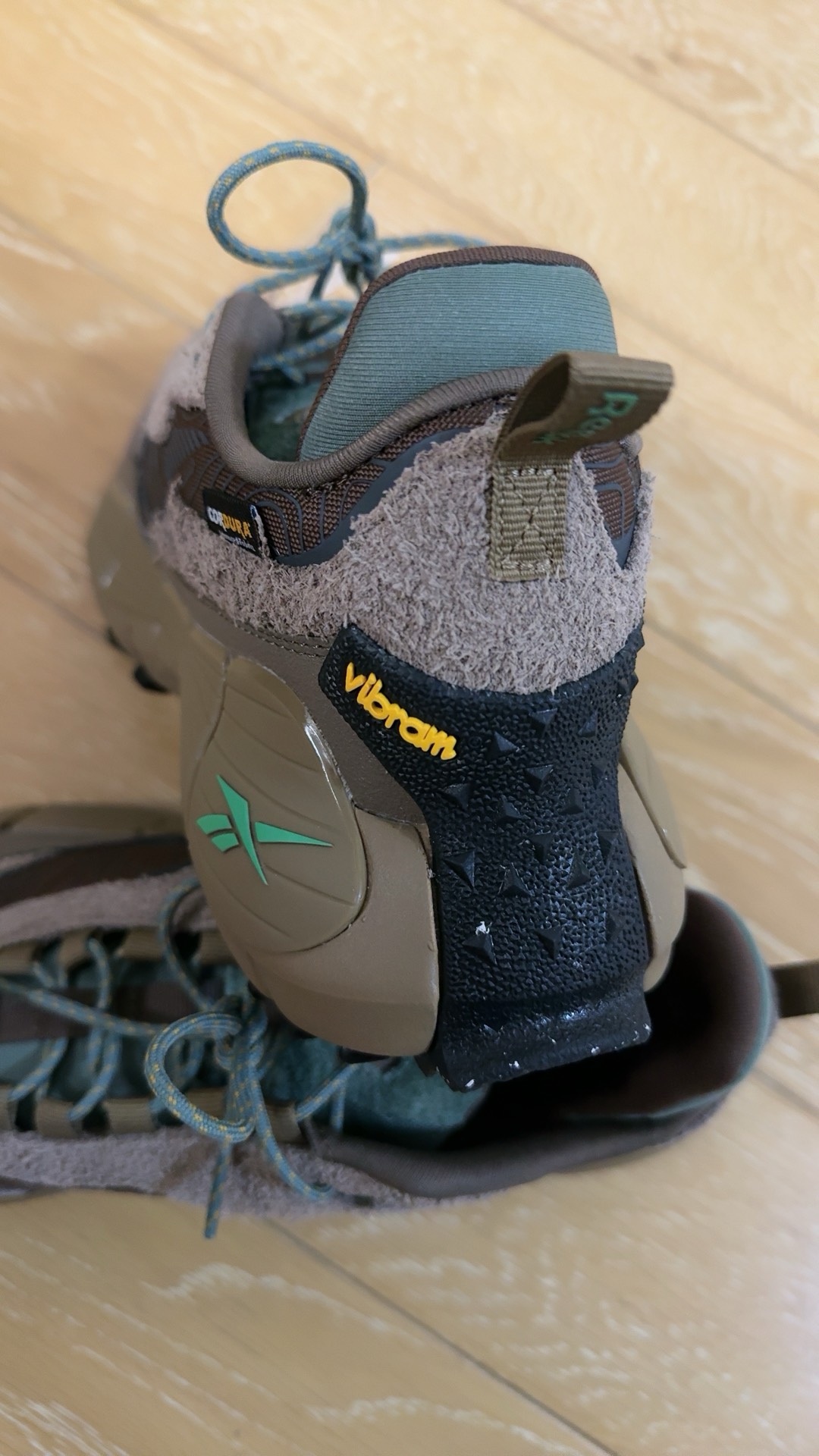 custom review-Reebok совместный бренд ZIG KINETICA 2,5 EDGE противоскользящие устойчивые к истиранию низкие беговые кроссовки с верхом