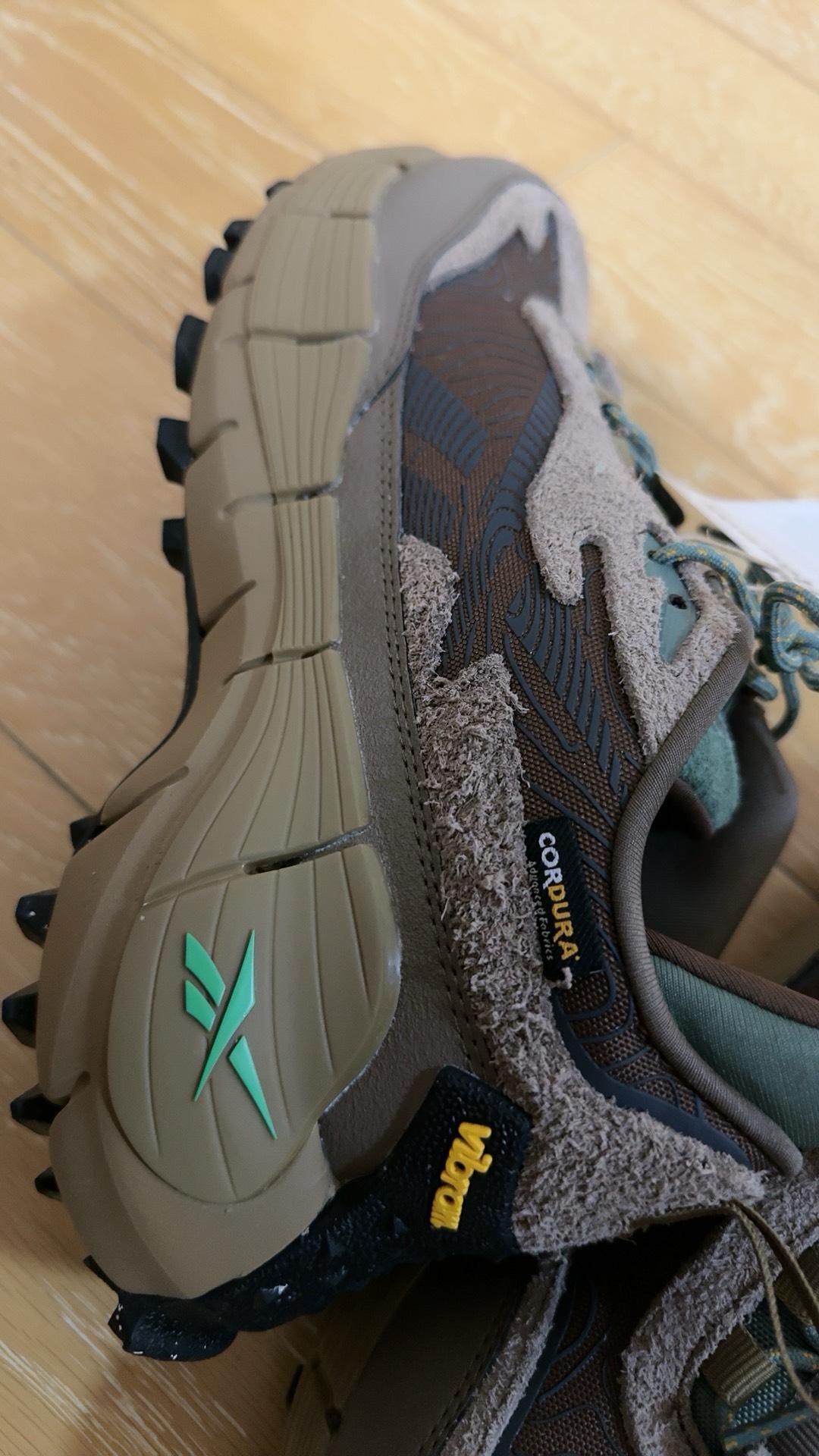 custom review-Reebok совместный бренд ZIG KINETICA 2,5 EDGE противоскользящие устойчивые к истиранию низкие беговые кроссовки с верхом