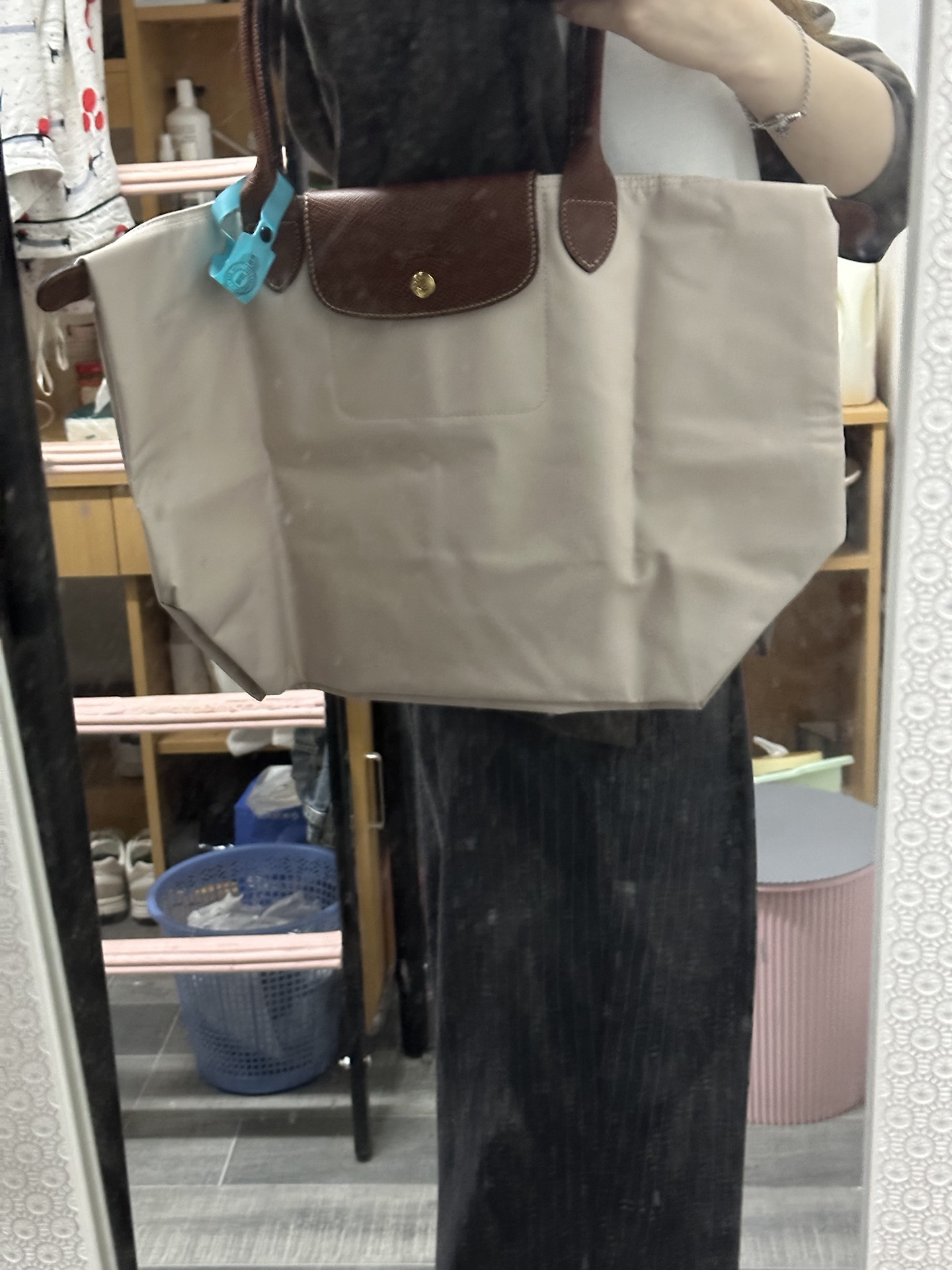 custom review-LONGCHAMP Холст Сумка для покупок Пельмени Сумка Плечевая Сумка Большая Женская Бумага Цвет