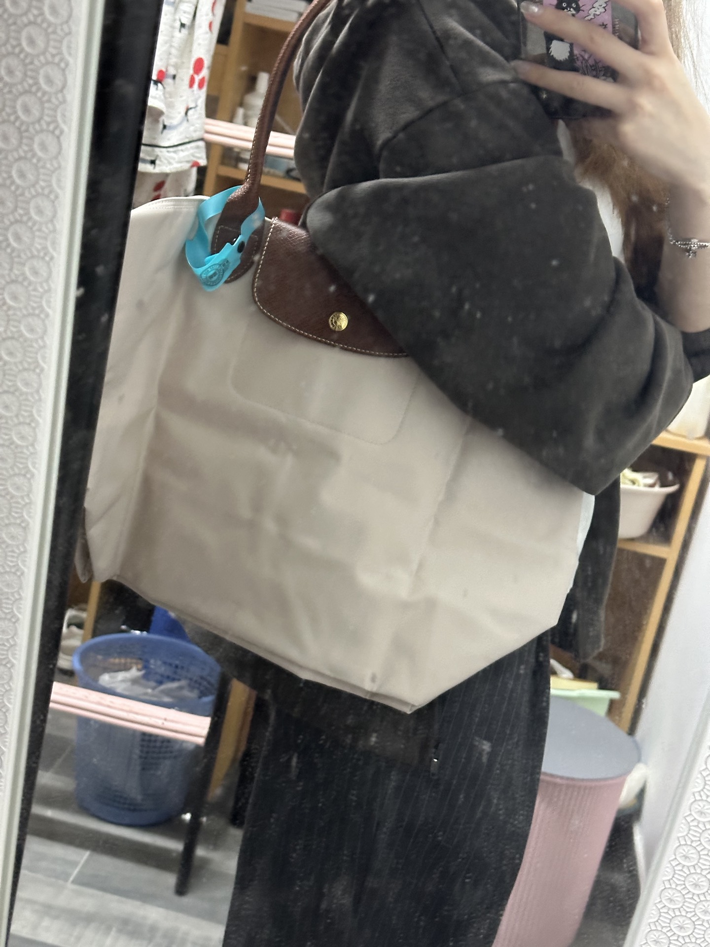 custom review-LONGCHAMP Холст Сумка для покупок Пельмени Сумка Плечевая Сумка Большая Женская Бумага Цвет