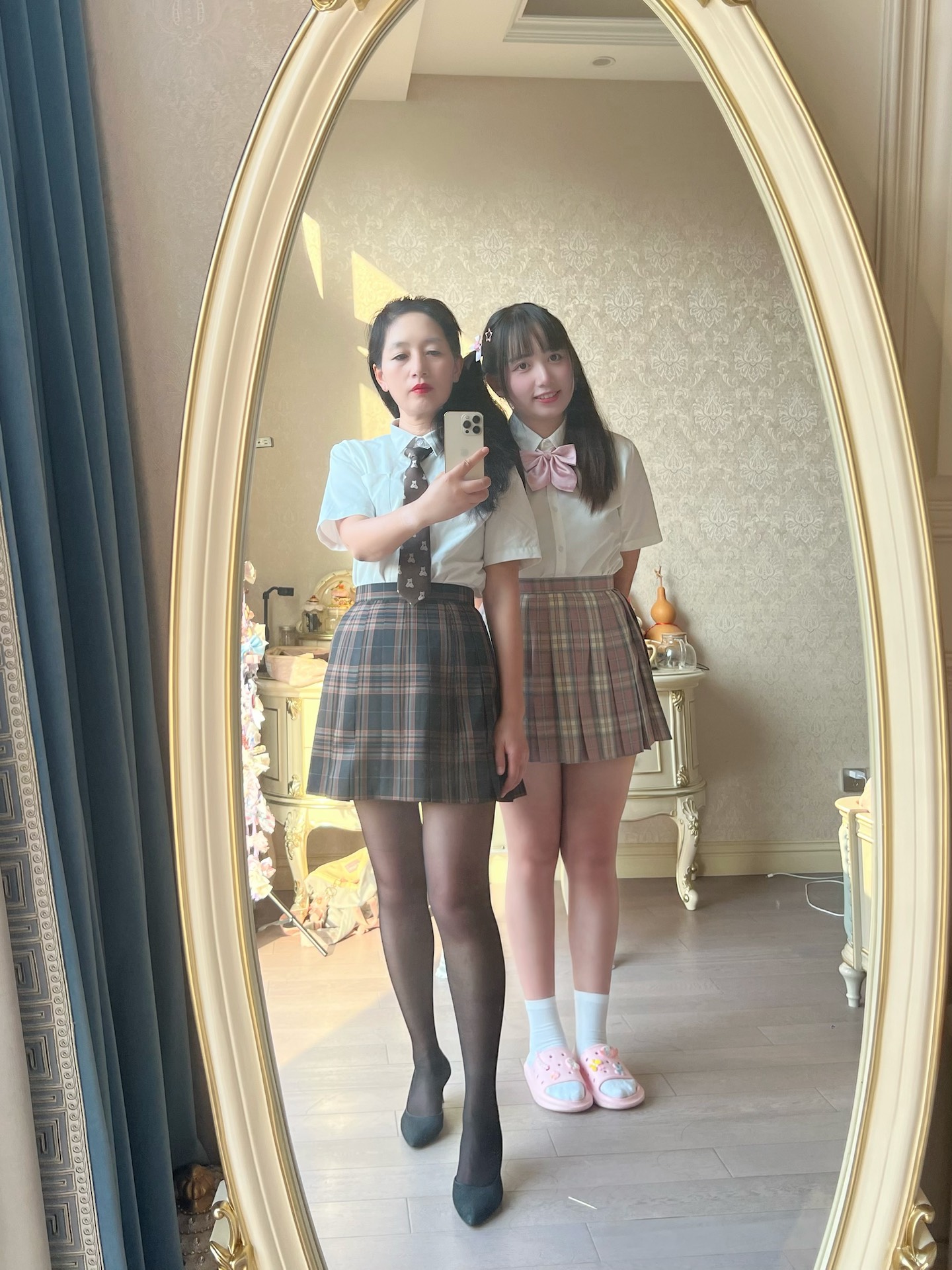 和妈妈一起穿jk制服