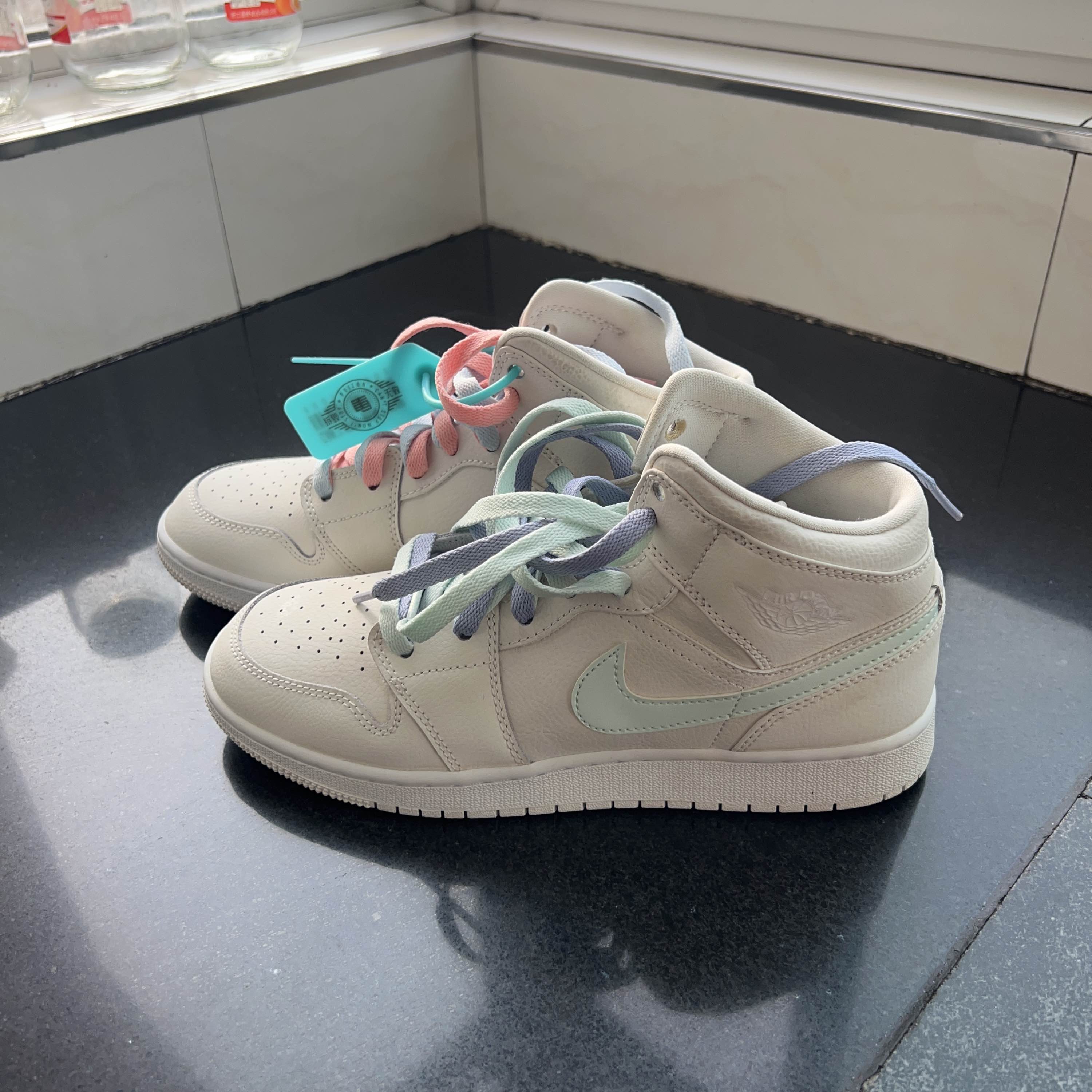 40码 air jordan 1 mid multi-color swoosh phantom 四色鞋带 鸳鸯