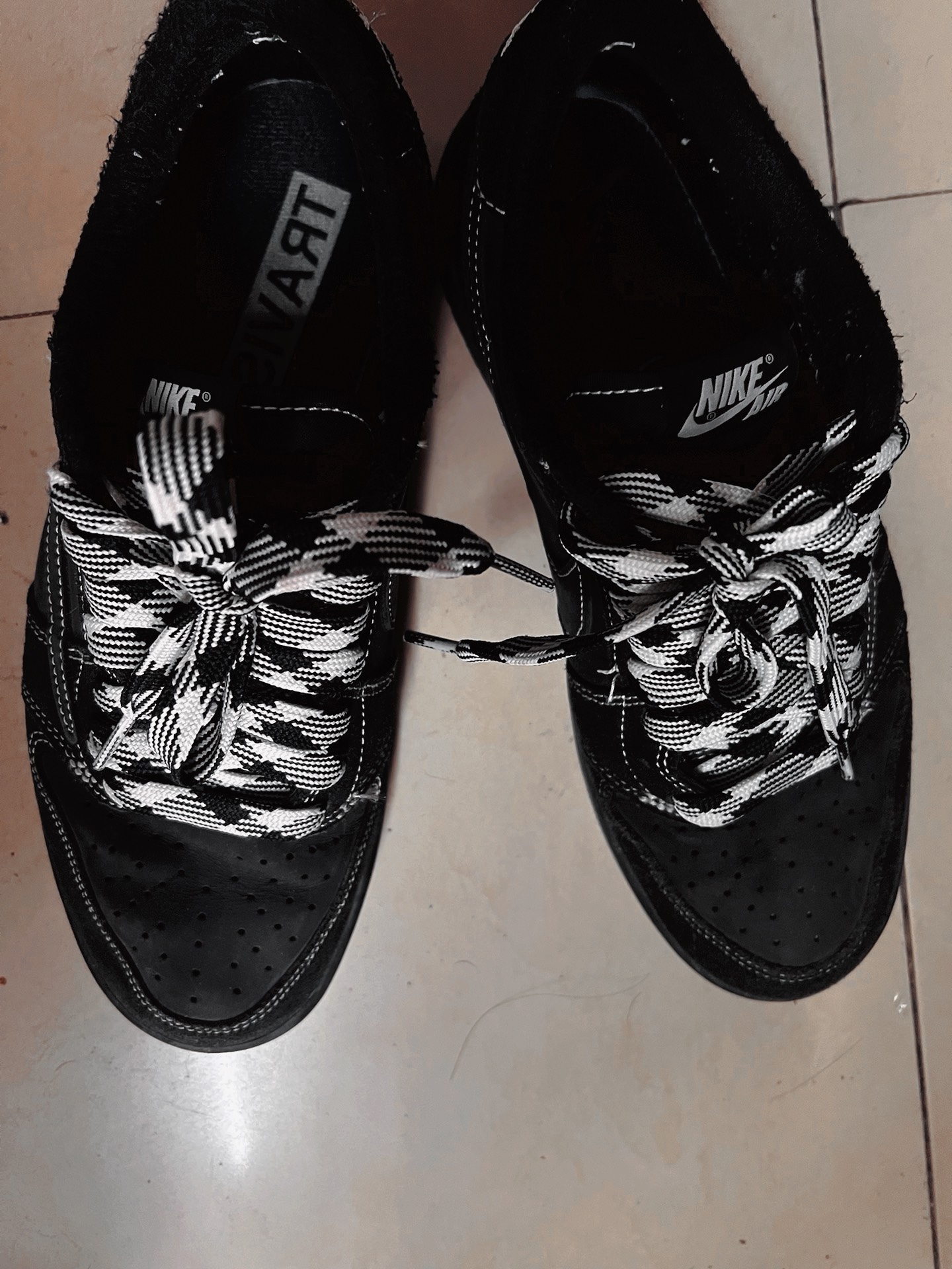 custom review-Jordan 1 Retro Low OG SP Travis Scott Black Phantom