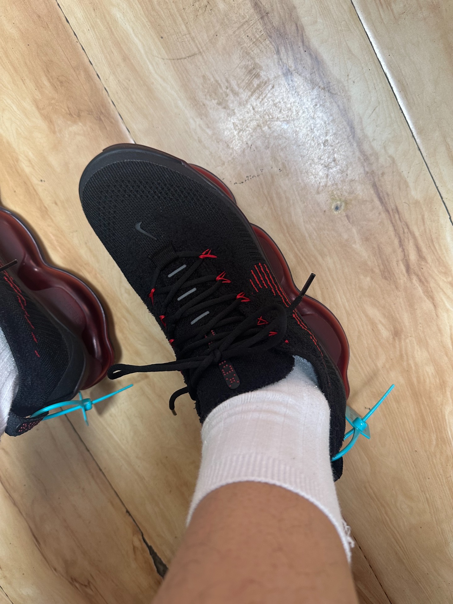 custom review-Nike Air Max Scorpion Амортизация и Дышащий Низкий Топ Повседневные Беговые Кроссовки Мужские Черные и Красные