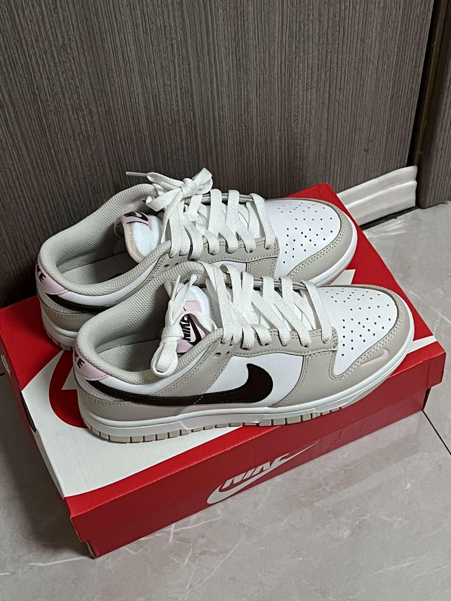 custom review-Nike Dunk Low Neapolitan Women's