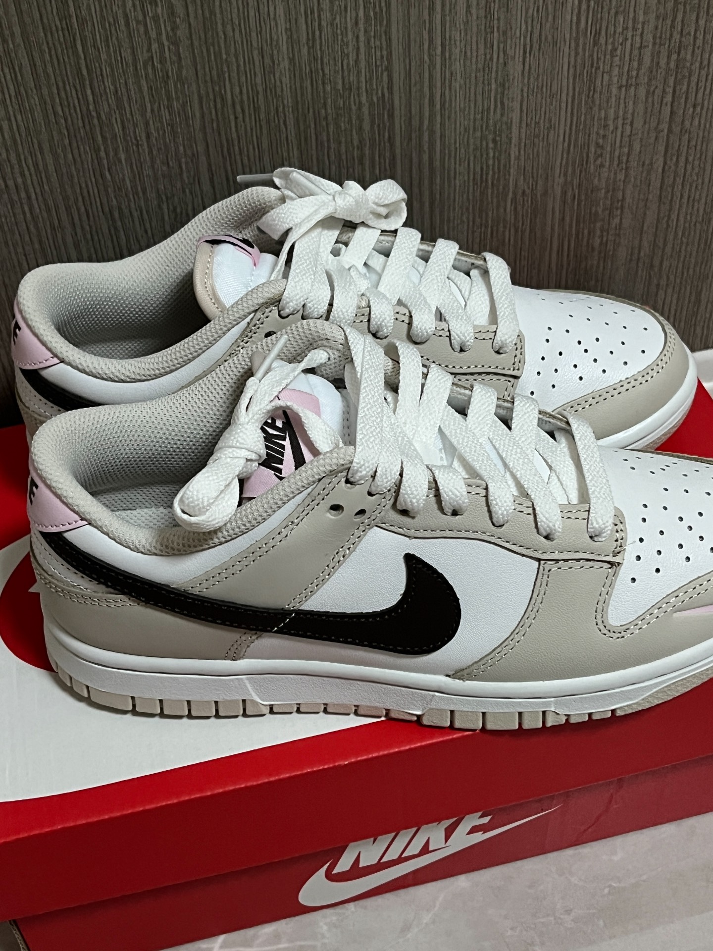 custom review-Nike Dunk Low Neapolitan Women's