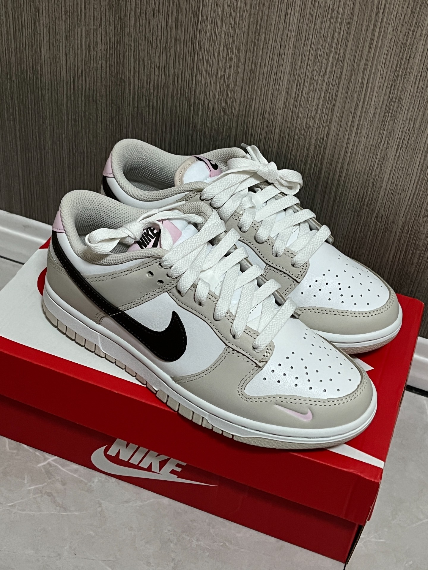 custom review-Nike Dunk Low Neapolitan Women's