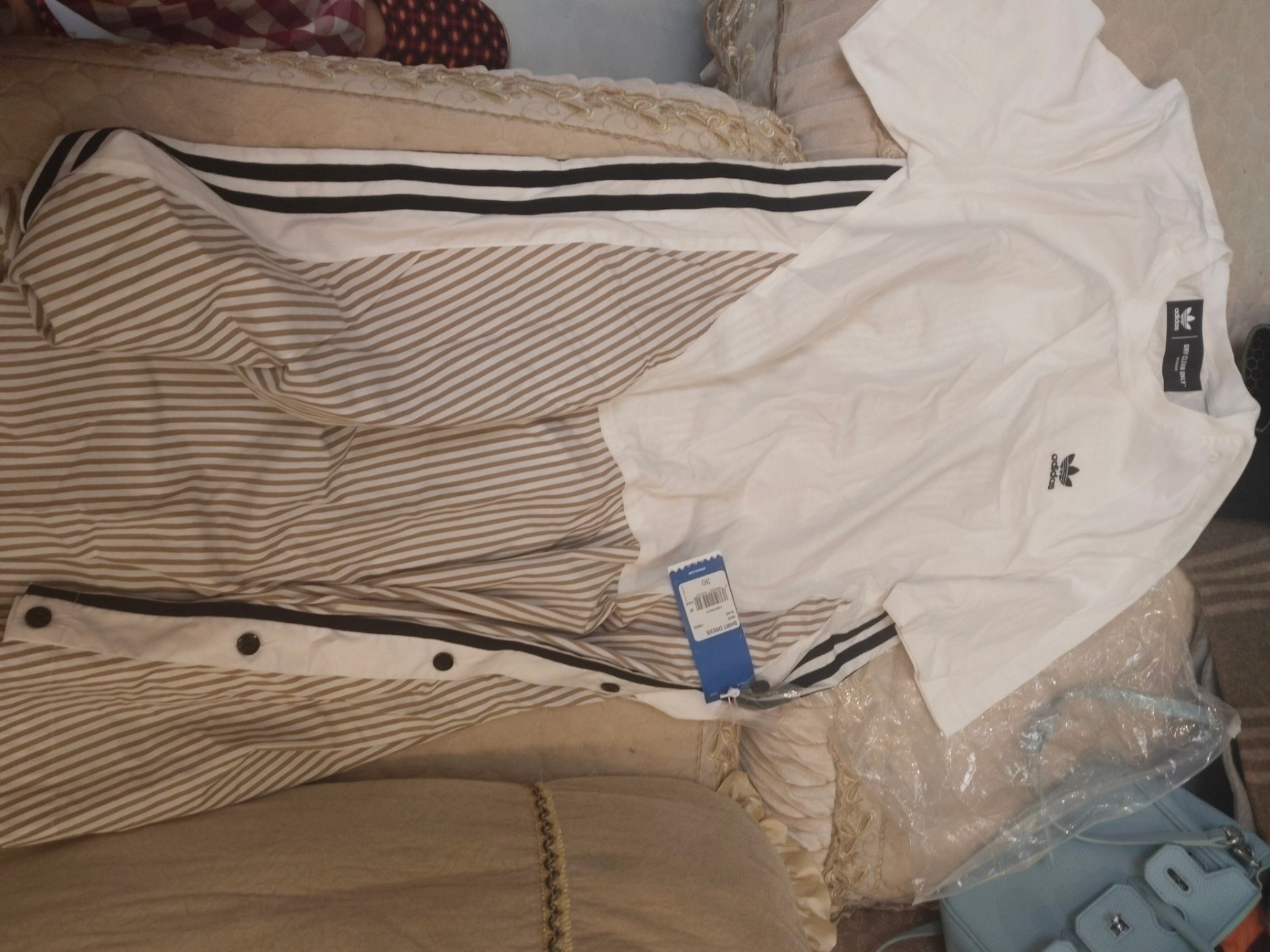 custom review-Adidas Originals Короткое платье с короткими рукавами для женщин белое