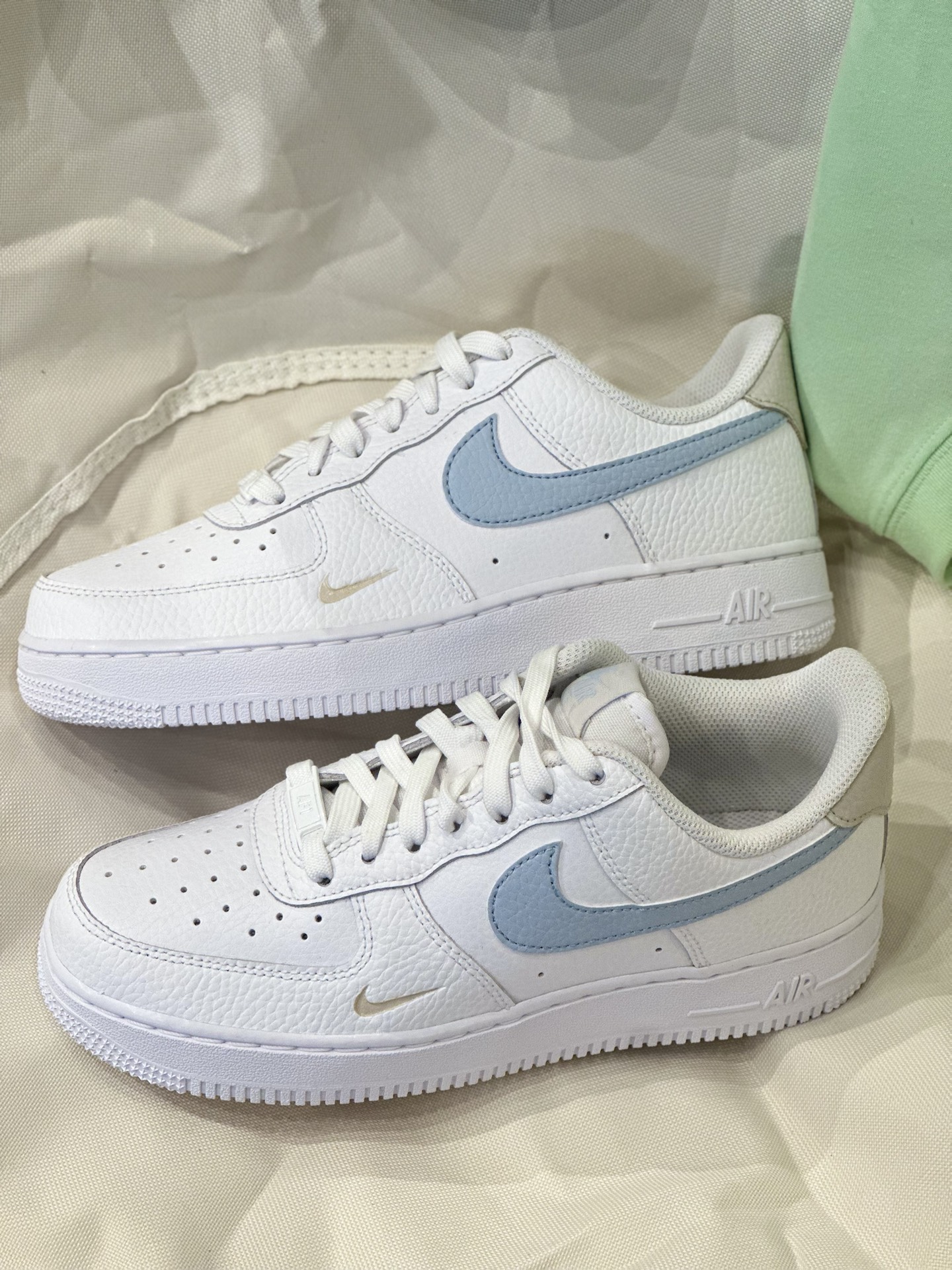 af1冰蓝夜光底图片