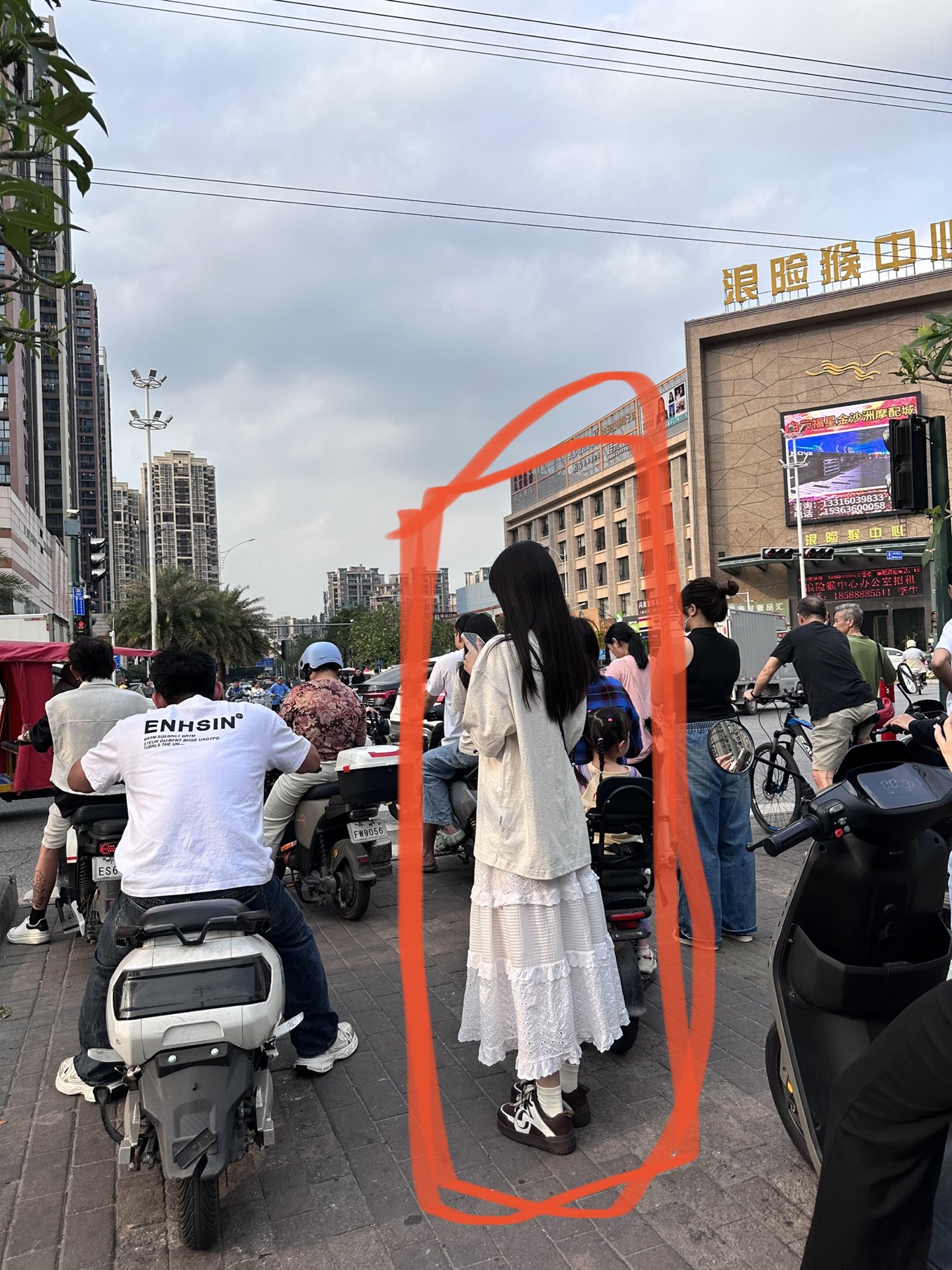 那些不看脸都觉得好看的人到底长啥样呀