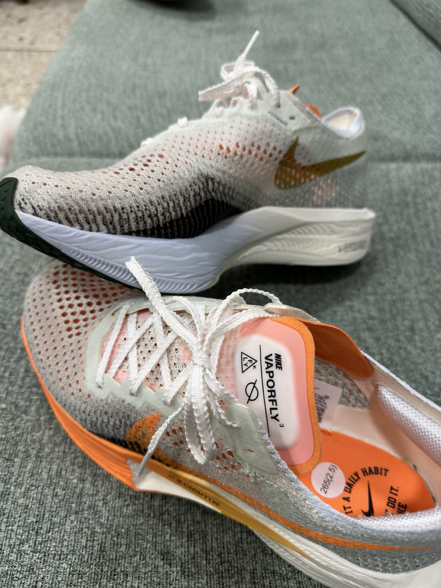 custom review-Nike ZoomX Vaporfly Next% 3 Беговые кроссовки Низкий Топ Белый Унисекс