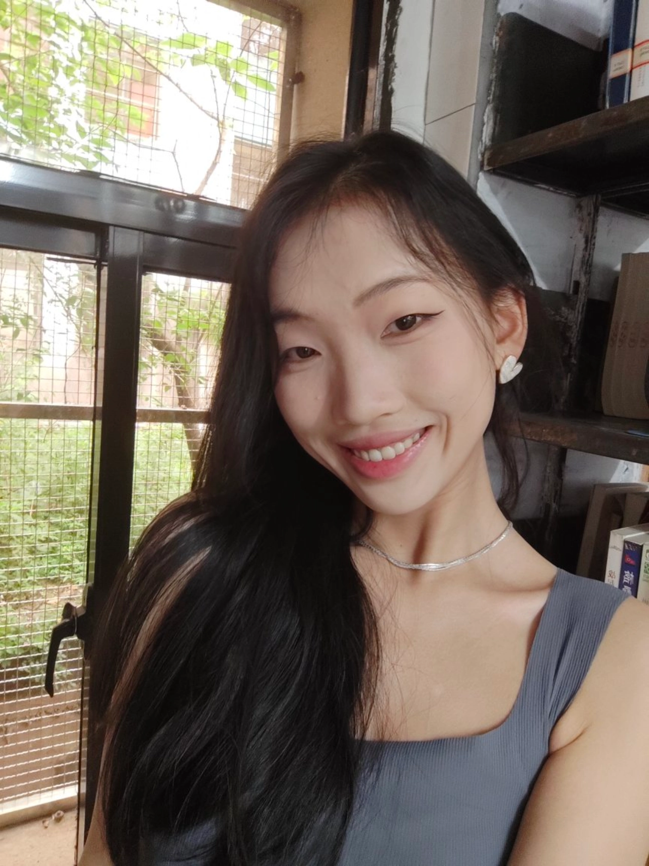 单眼皮女生看过来!