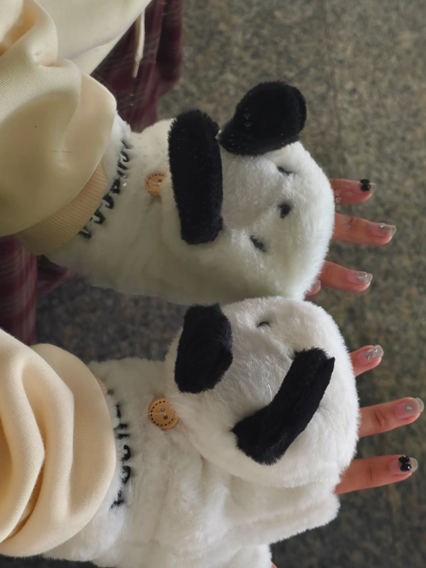 custom review-Санрио Pacha Dogs Полиэстеровый трикотаж Перчатки Женские