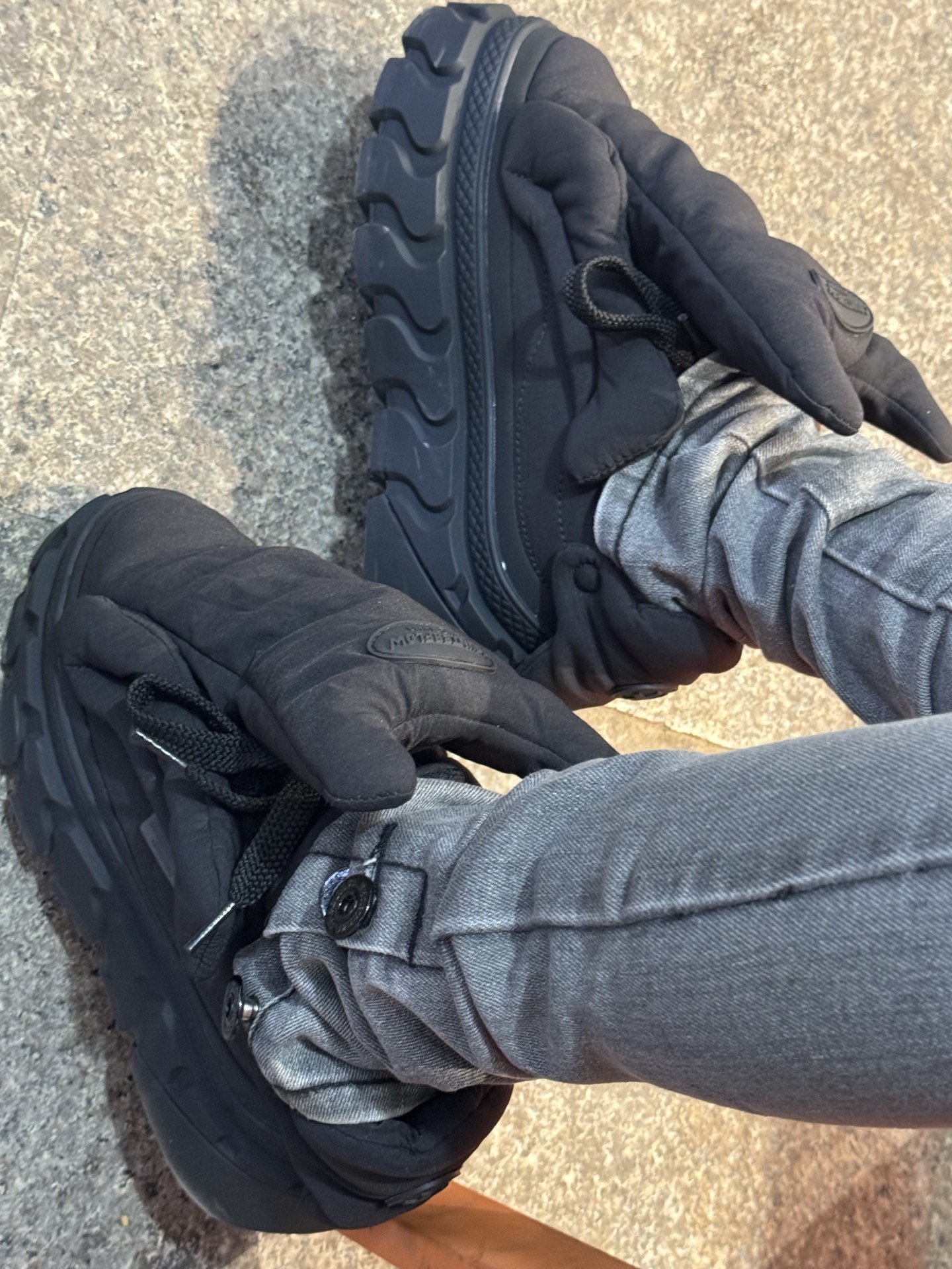 custom review-LiNing Sui Yao Quirky With Blessing Durable Breathable High Top Sports Casual Shoes Women
s Black