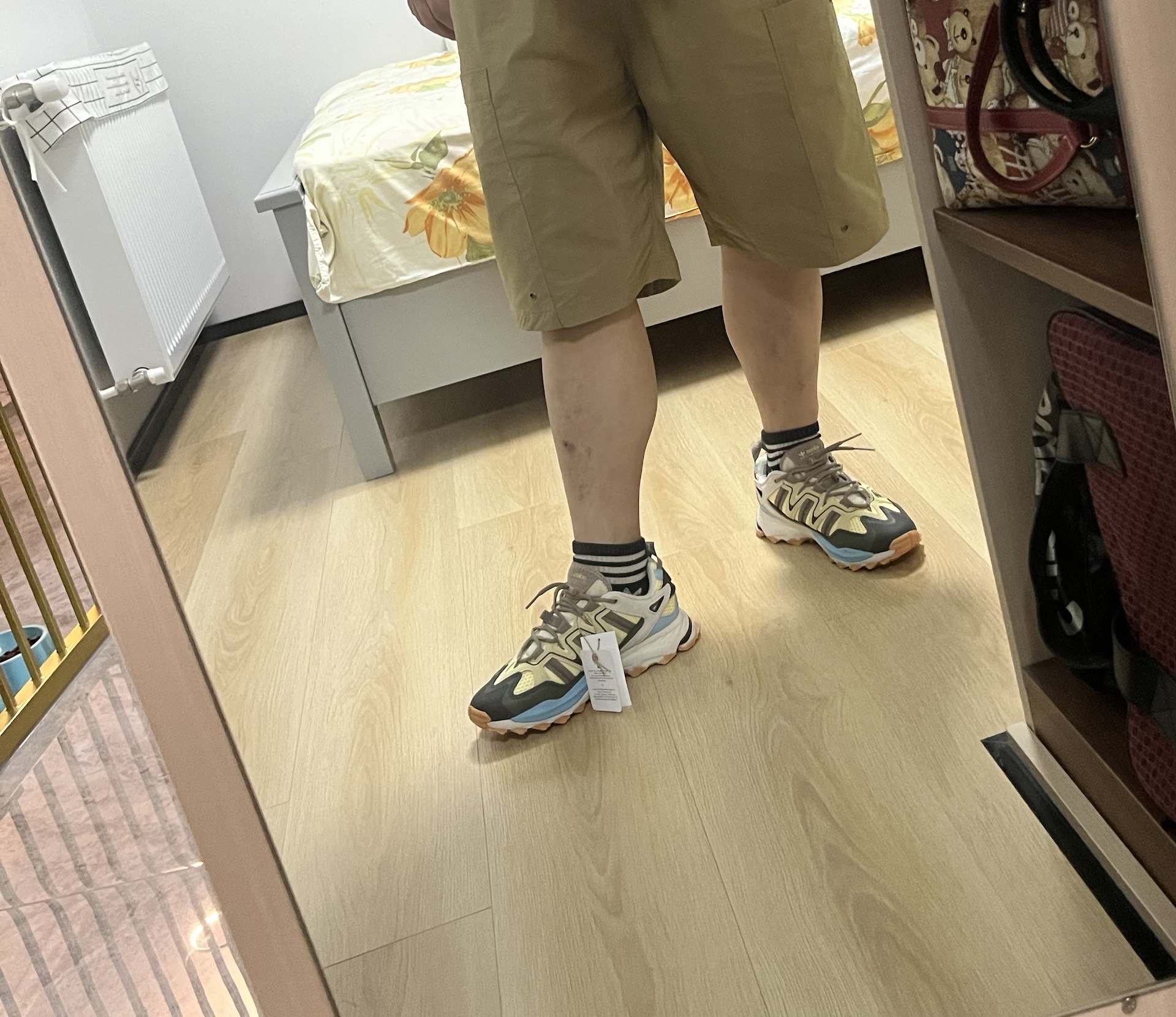 custom review-Adidas Originals Hyperturf Slip-resistant Abrasion-resistant Lightweight Low-Top Streetwear Unisex Yellow Blue Adidas Originals Hyperturf Противоскользящий Устойчивый к истиранию Легкий Низкий Топ Уличная Обувь Унисекс Желтый Синий