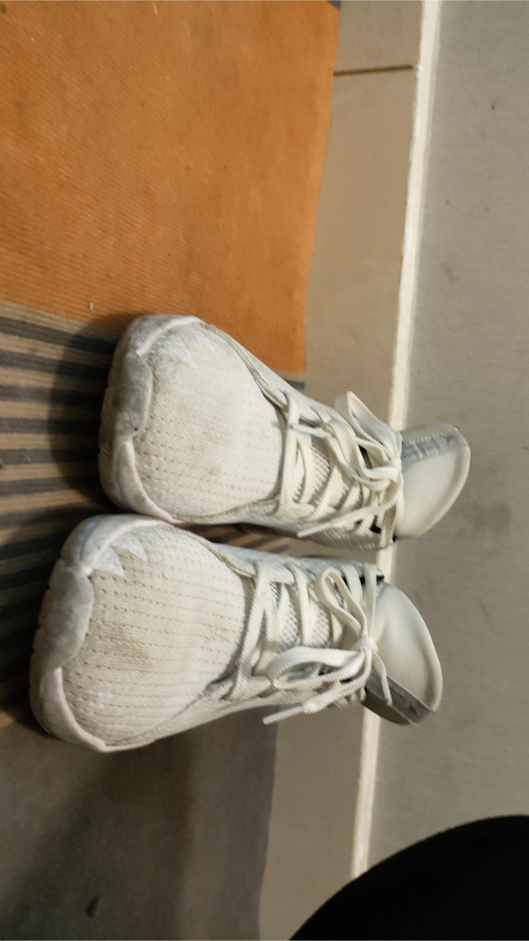 custom review-Jordan Jumpman Diamond Low Pf White Mismatch