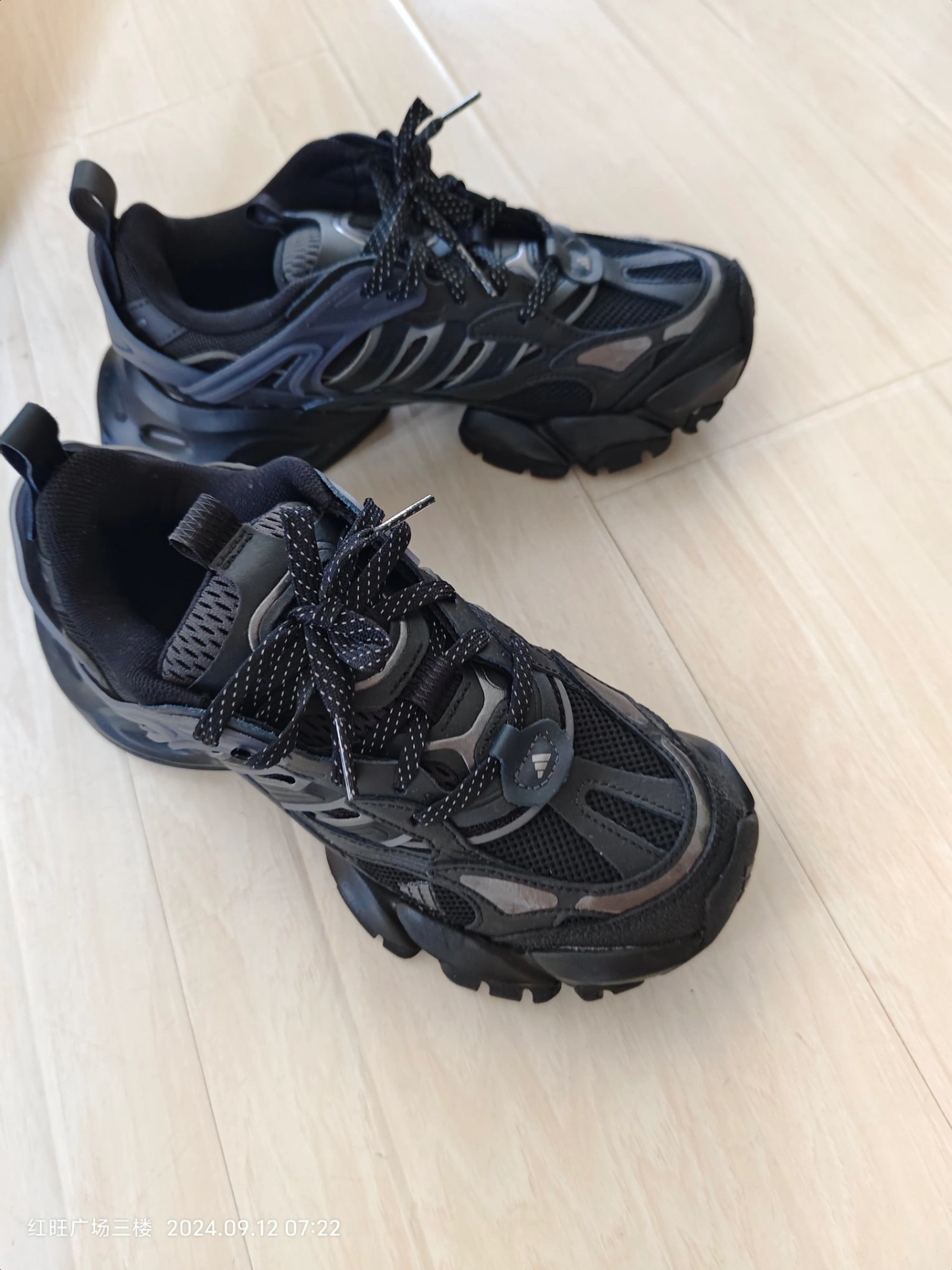 custom review-Adidas Xlg Runner Deluxe 'Black Grey'