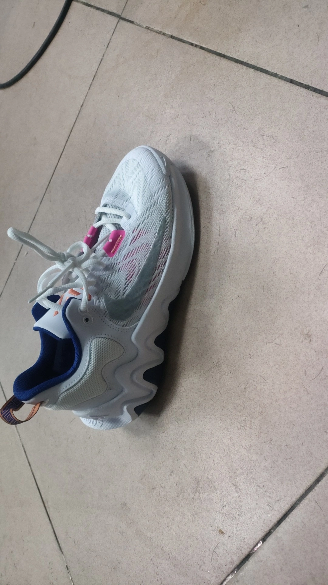 custom review-Nike Giannis Immortality 2 Giannis Low Топ Детские Баскетбольные Кроссовки Белый