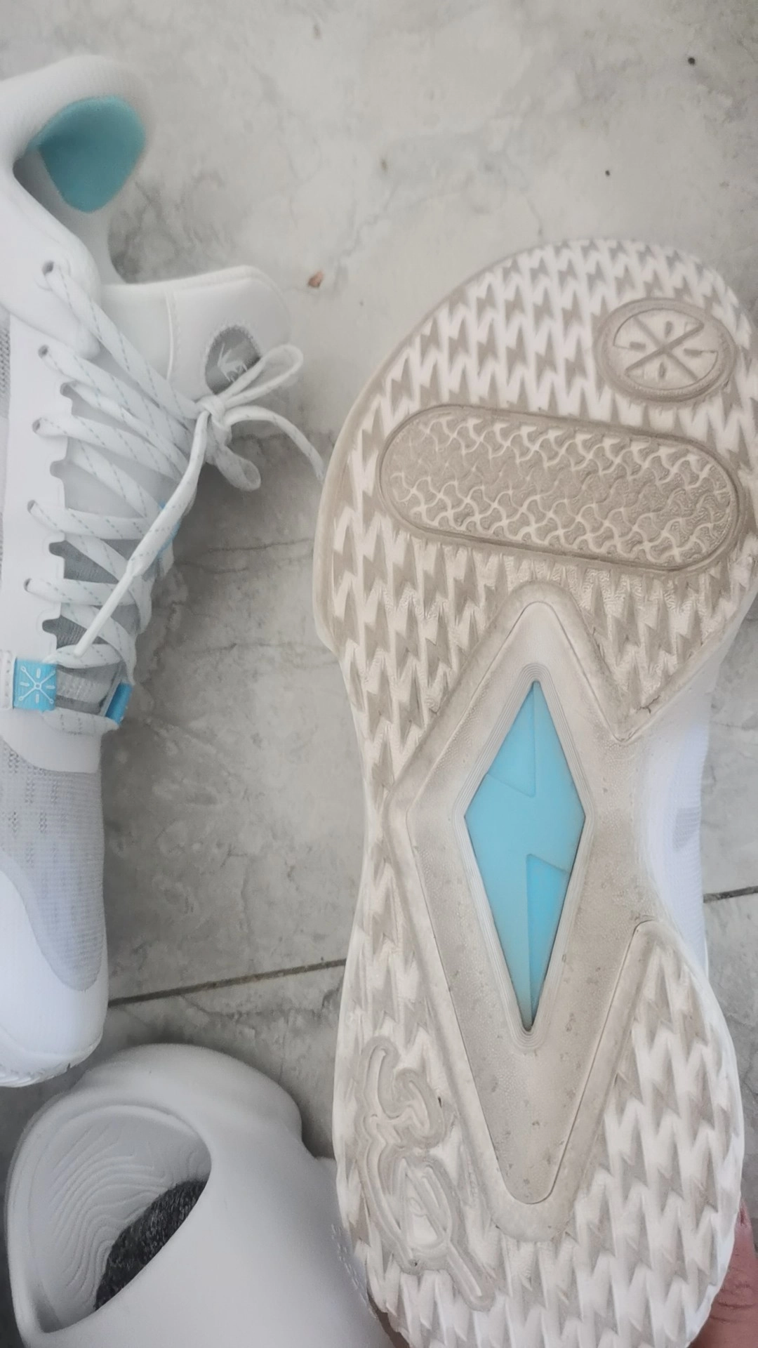 custom review-LINING Li  Ning Wade Flash Raz Fuego