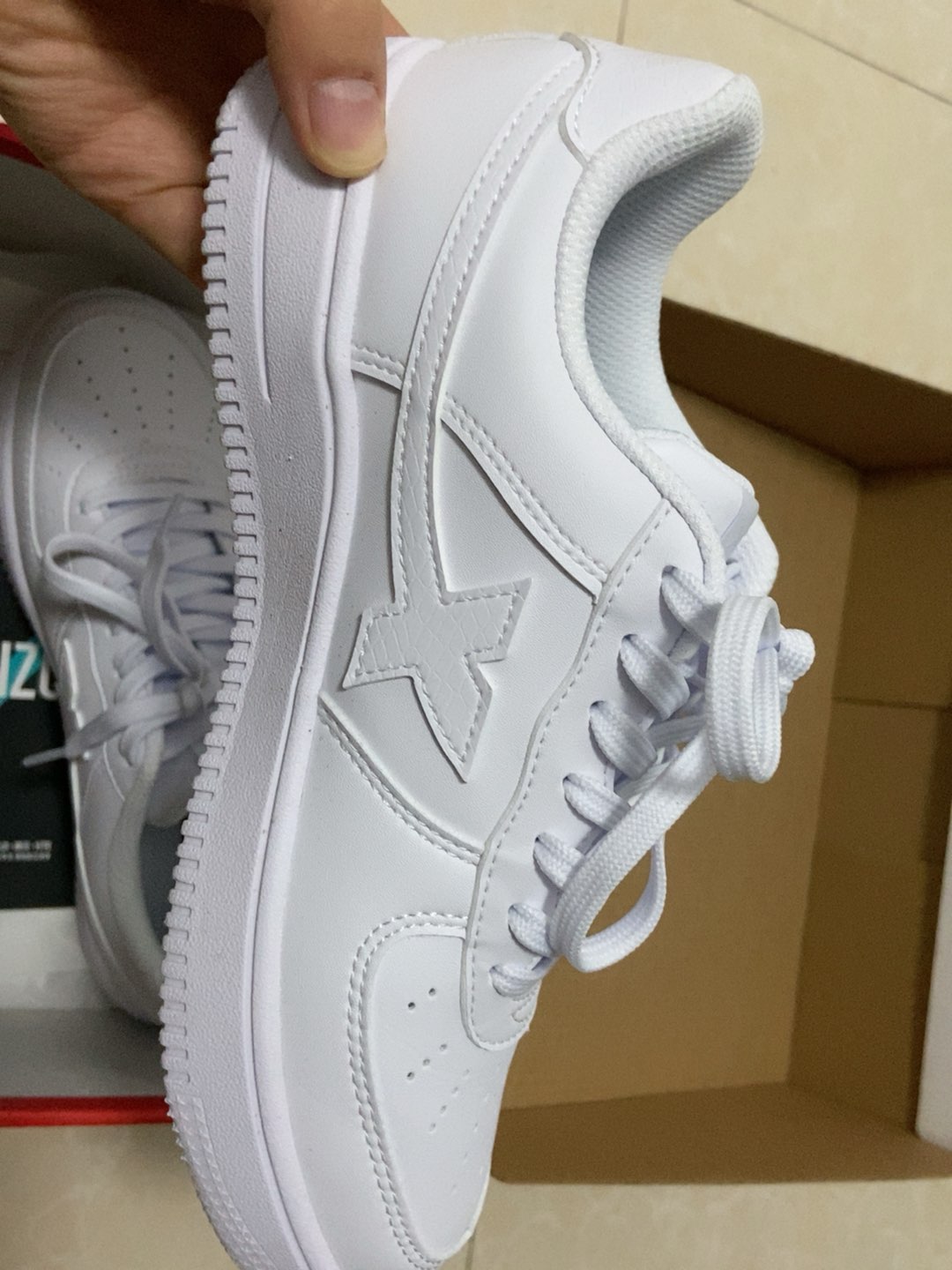 custom review-XTEP Slip-resistant Abrasion-resistant Low-top Скейтборд Кроссовки Женские Белые