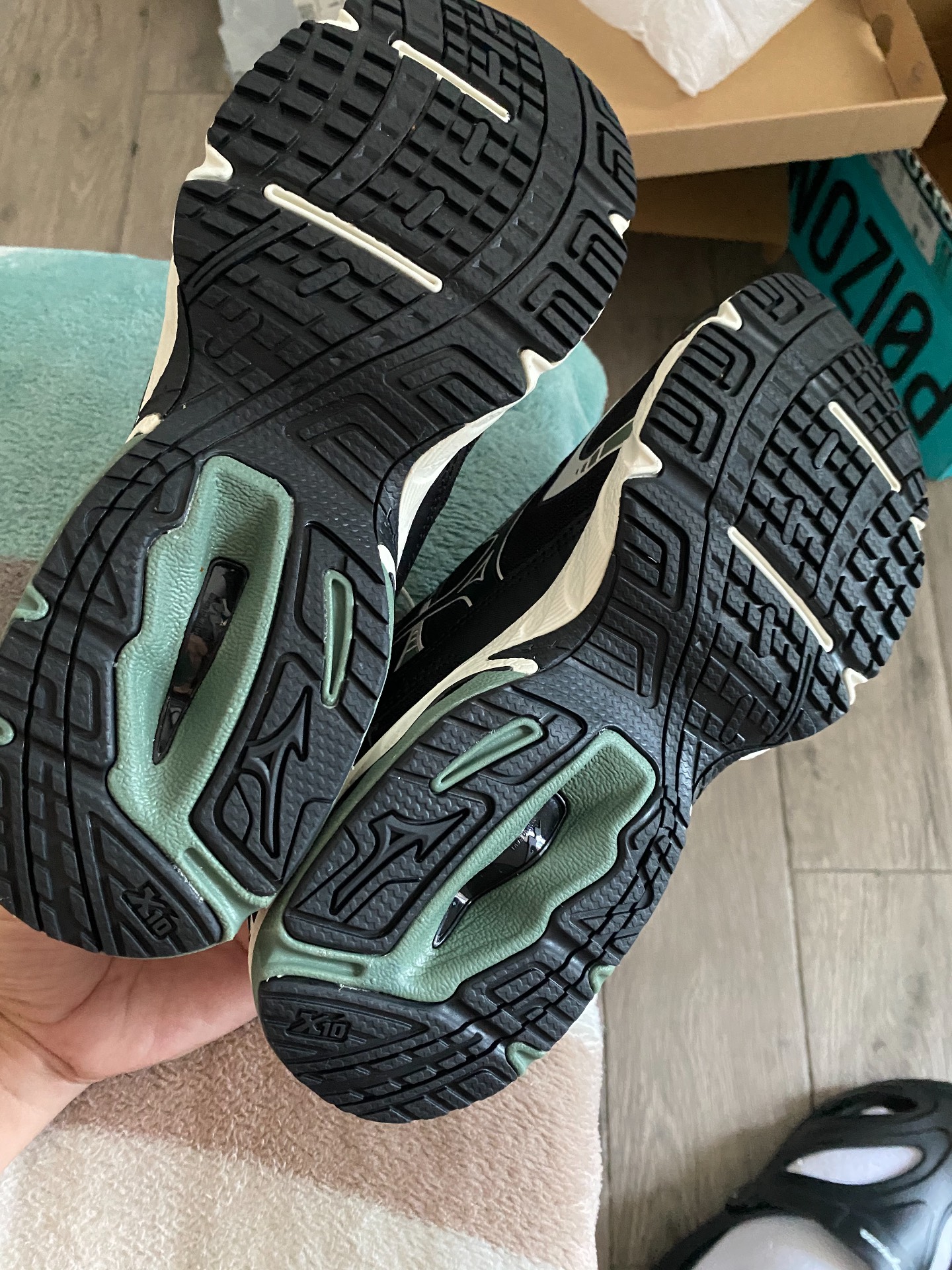 custom review-Mizuno Wave Solar V2 Slip-resistant Abrasion-resistant Low Top Casual Shoes Unisex Black Мицубо Wave Solar V2 Противоскользящий Устойчивый к истиранию Низкий Топ Повседневная Обувь Унисекс Черный