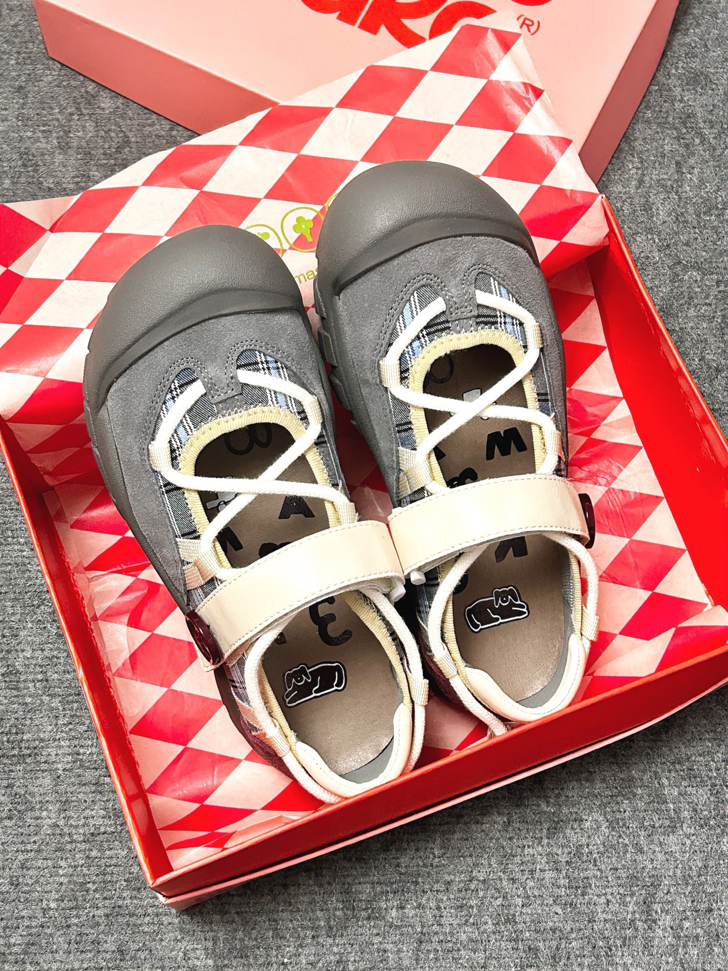 拒绝烂大街!介个丑萌大头鞋hin好穿!