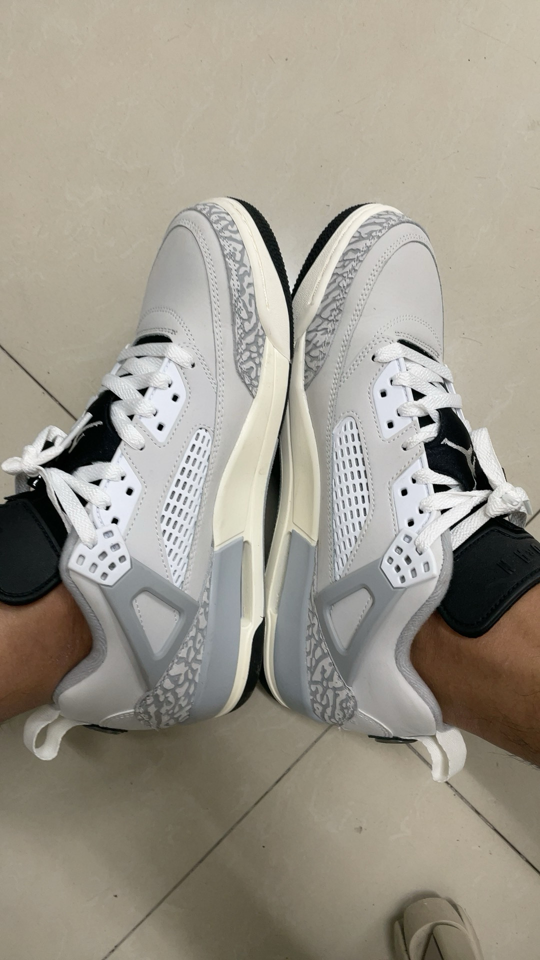 custom review-Джордан Spizike Low Топ Баскетбольные кроссовки Мужской Серый